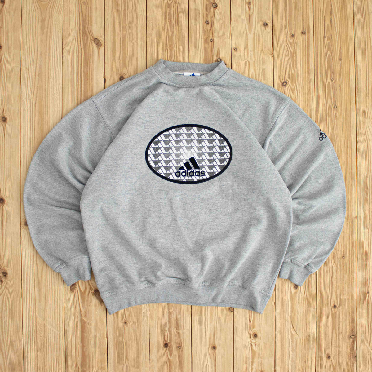 (M) Adidas Vintage Sweatshirt Gray