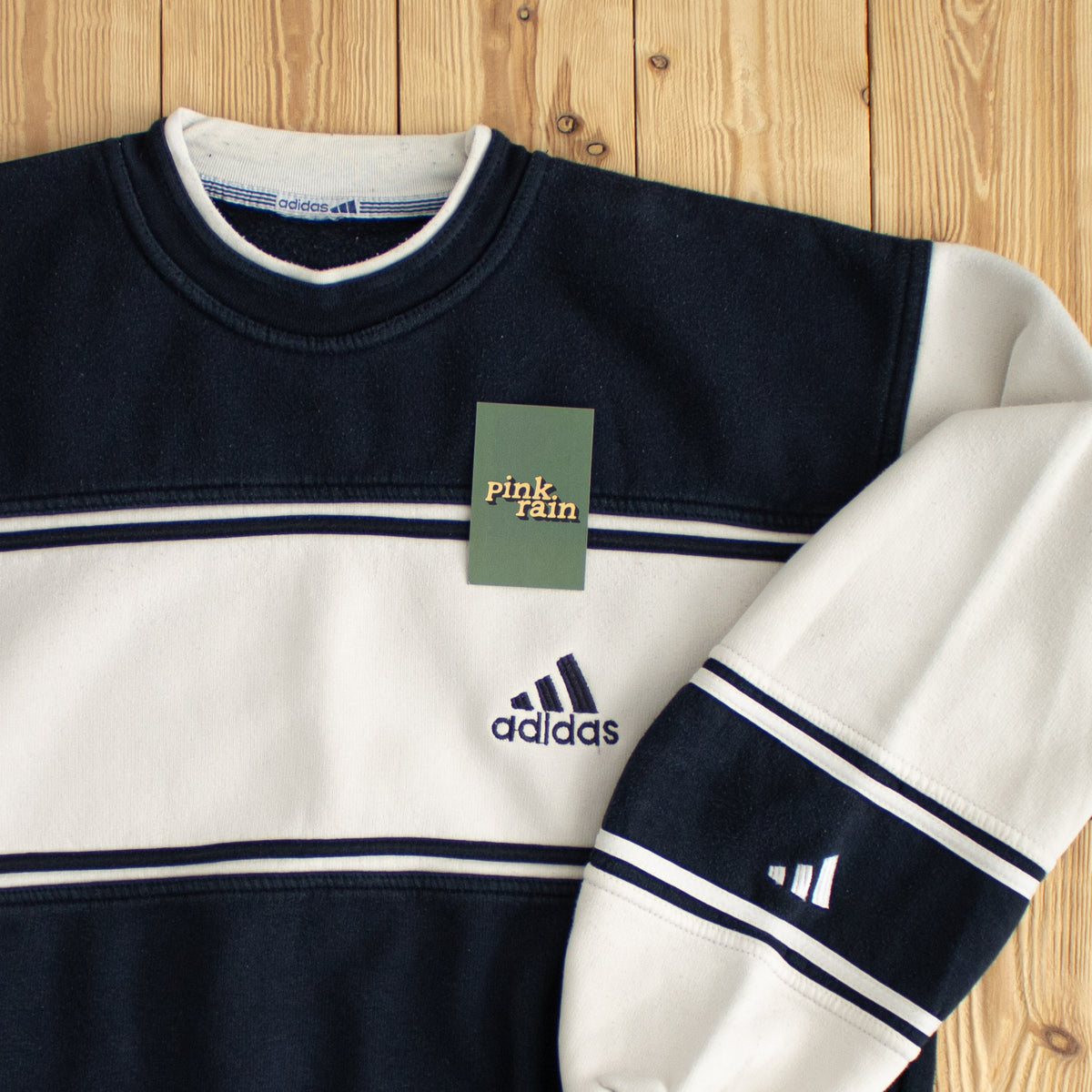 (L/XL) Adidas Vintage Embroidered Sweatshirt Blue