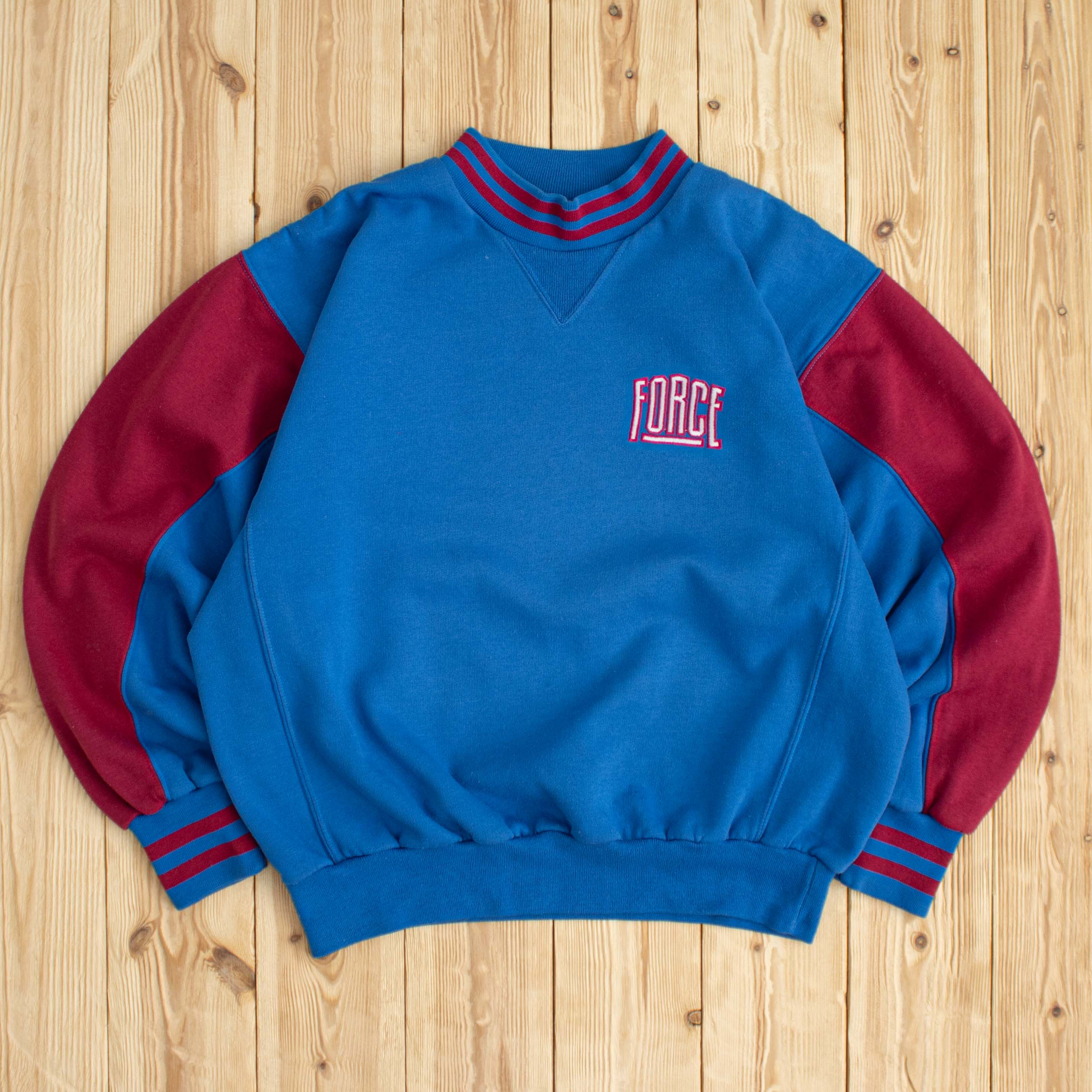 (S/M) Vintage Nike Force Embroidered Sweatshirt