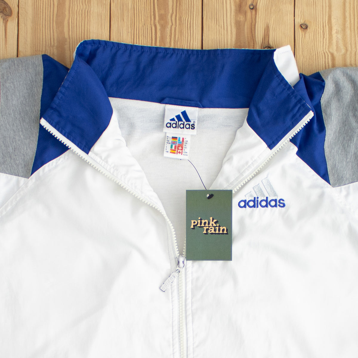 (XL) Adidas Vintage Essential Embroidered Jacket White Blue