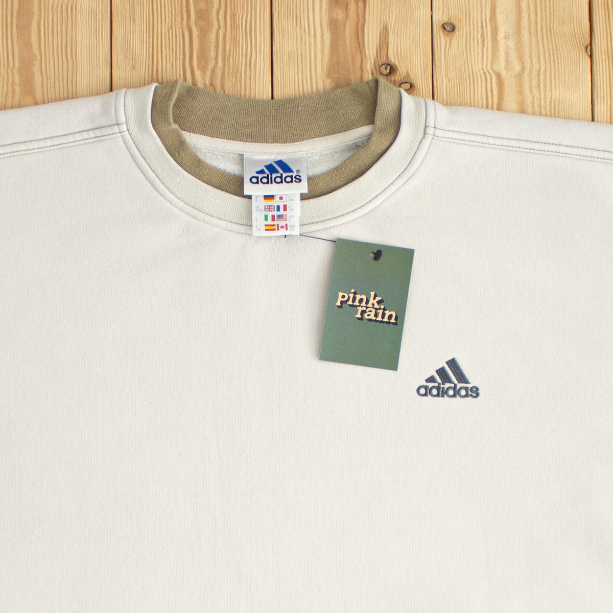 (XL) Adidas Vintage Essential Embroidered Sweatshirt Beige