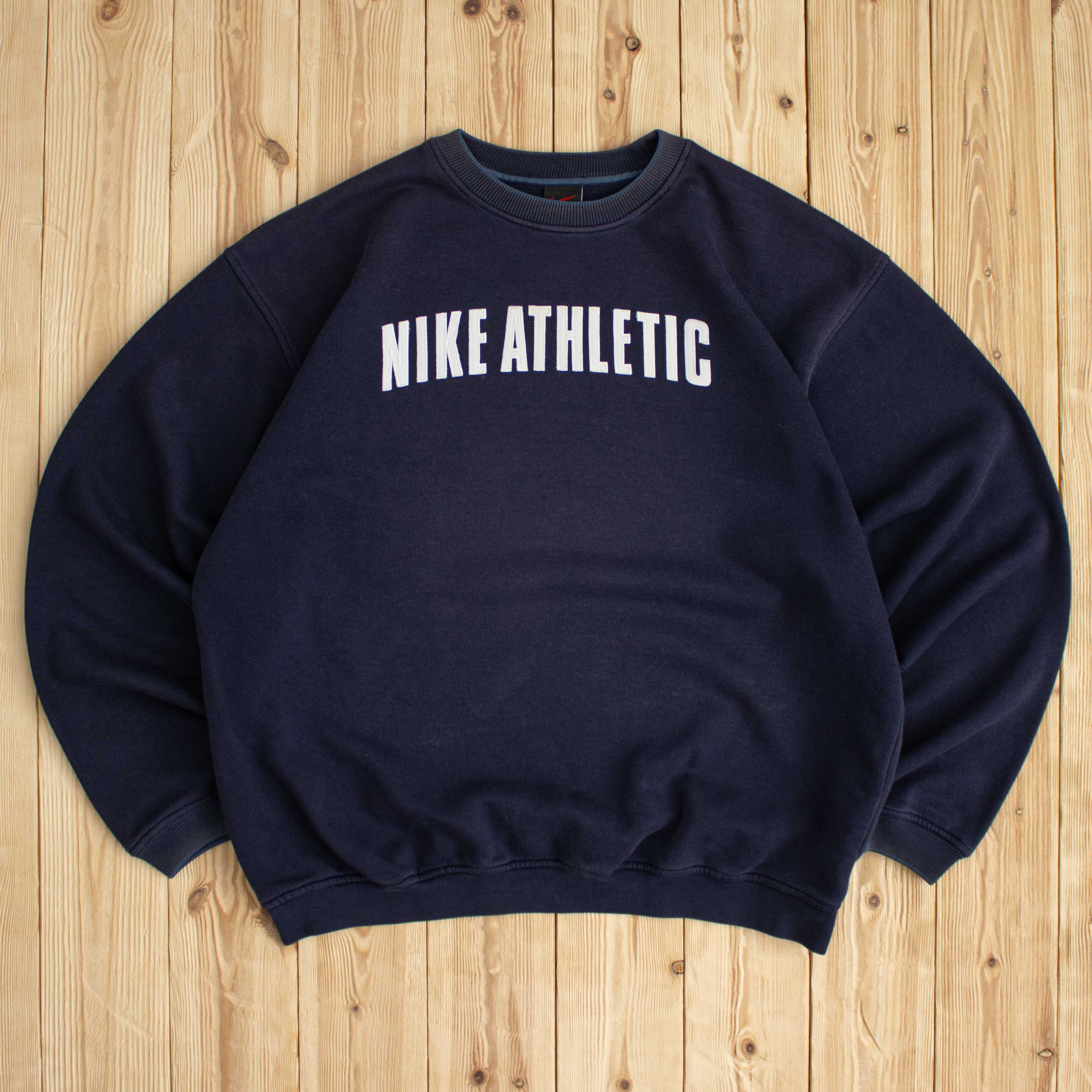(L/XL) Vintage Nike Athletic Embroidered Sweatshirt