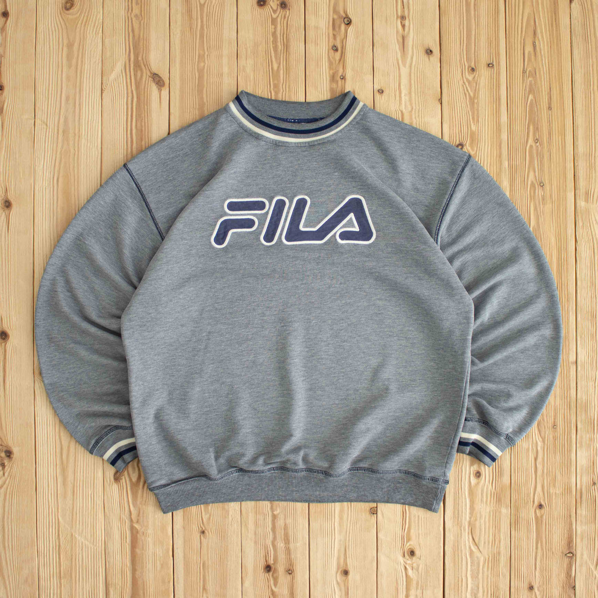(M) Fila Vintage Embroidered Sweatshirt Gray