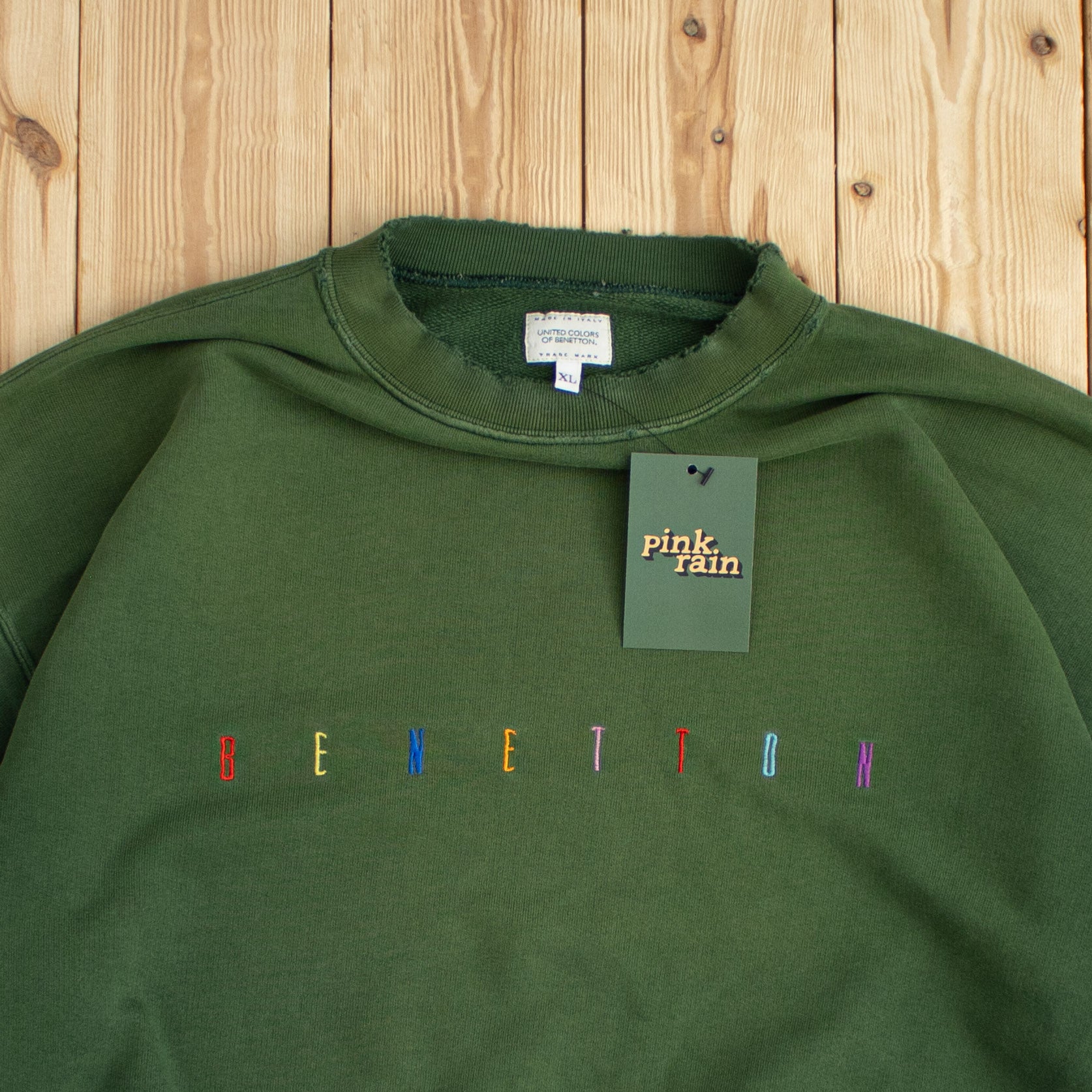 (M) Vintage Benetton Embroidered Sweatshirt