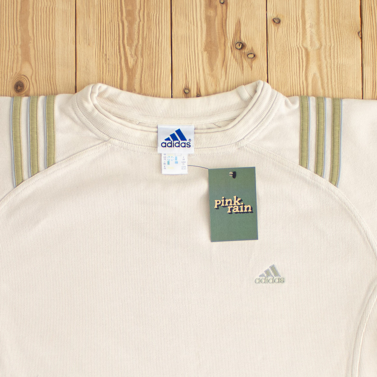 (M) Adidas Vintage Essential Embroidered Sweatshirt Beige