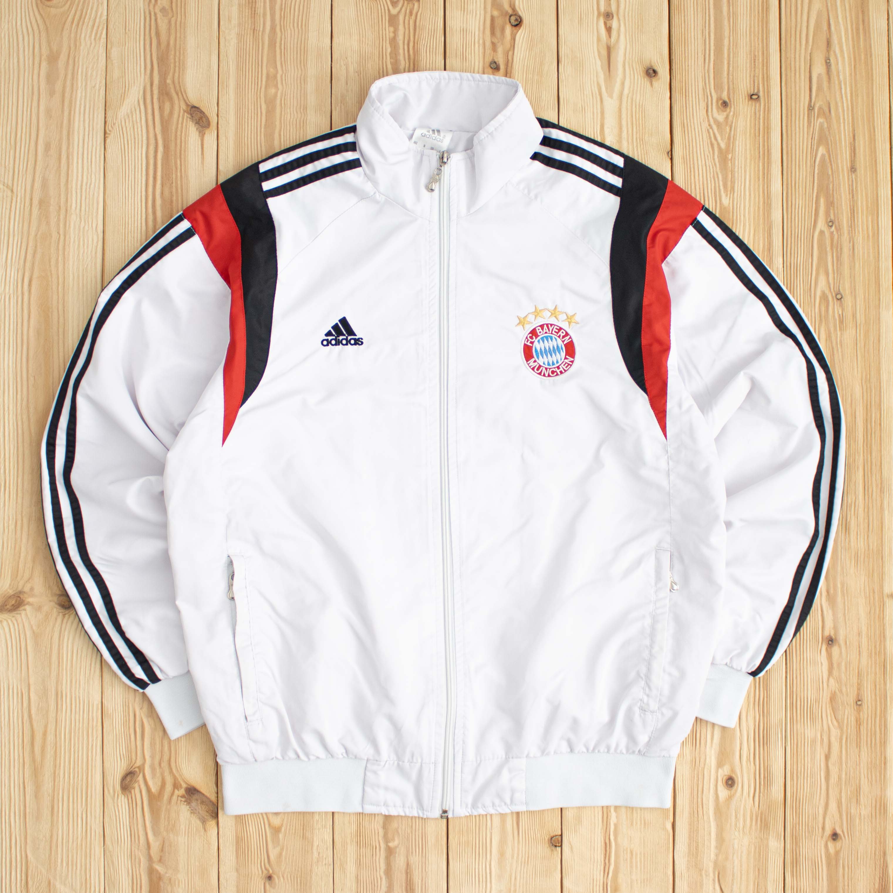 (M) Vintage Adidas FC Bayern Embroidered Jacket