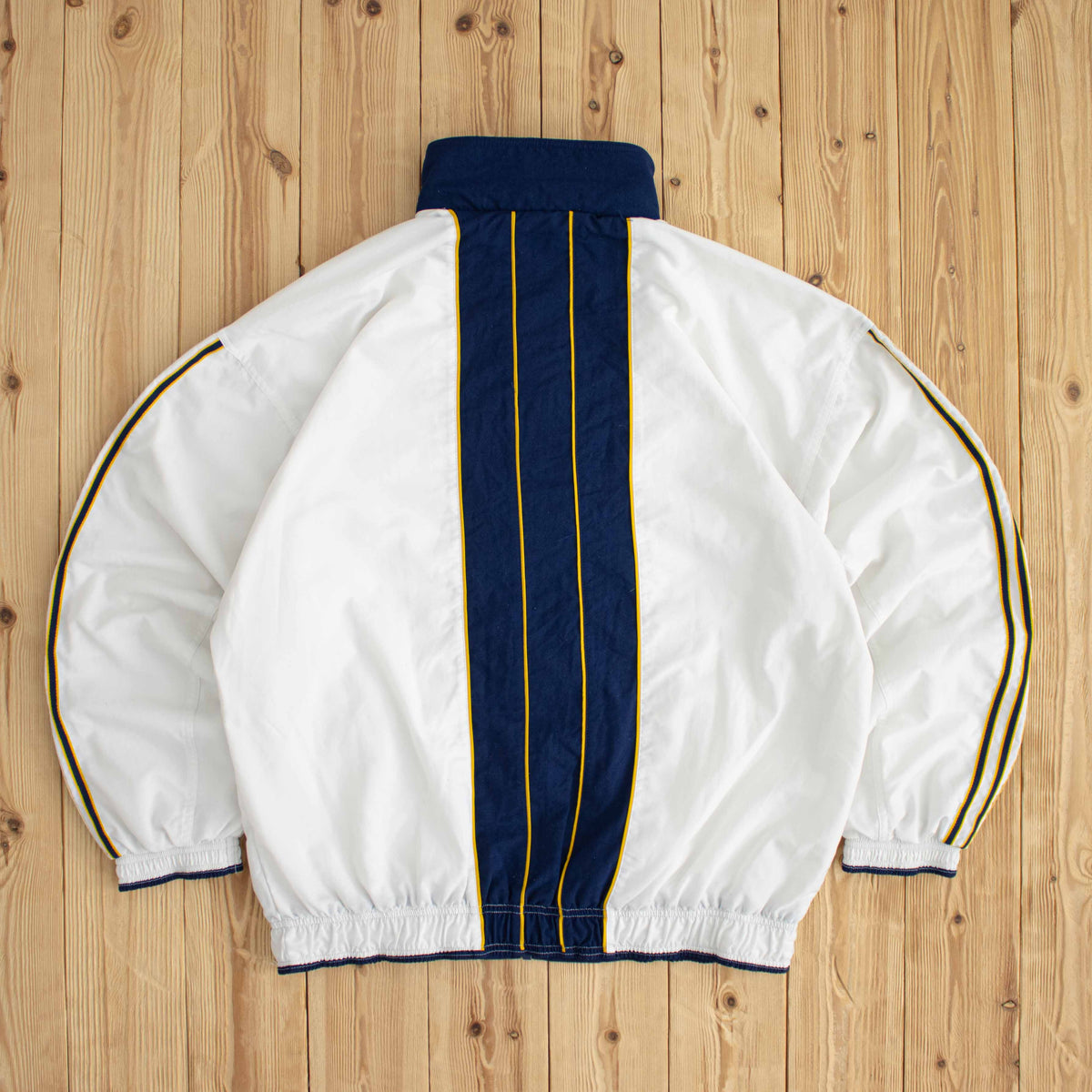 (L) Adidas Vintage Embroidered Jacket White