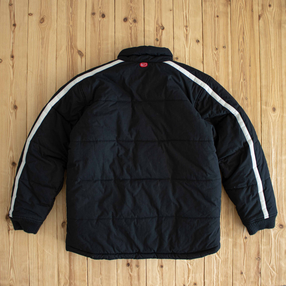 (M) Nike Athletic Vintage Embroidered Puffer Jacket Black