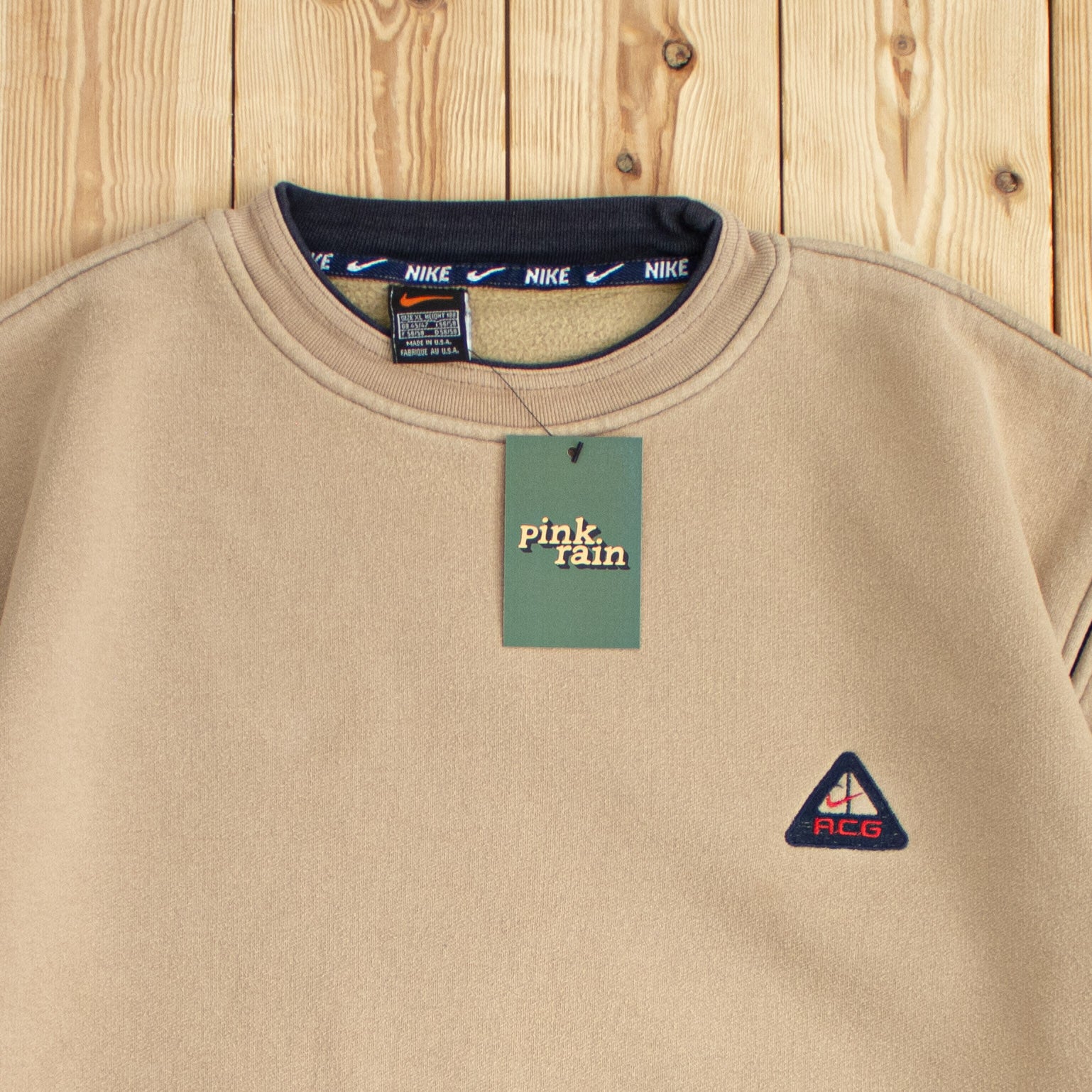 (M) Vintage Nike ACG Embroidered Sweatshirt