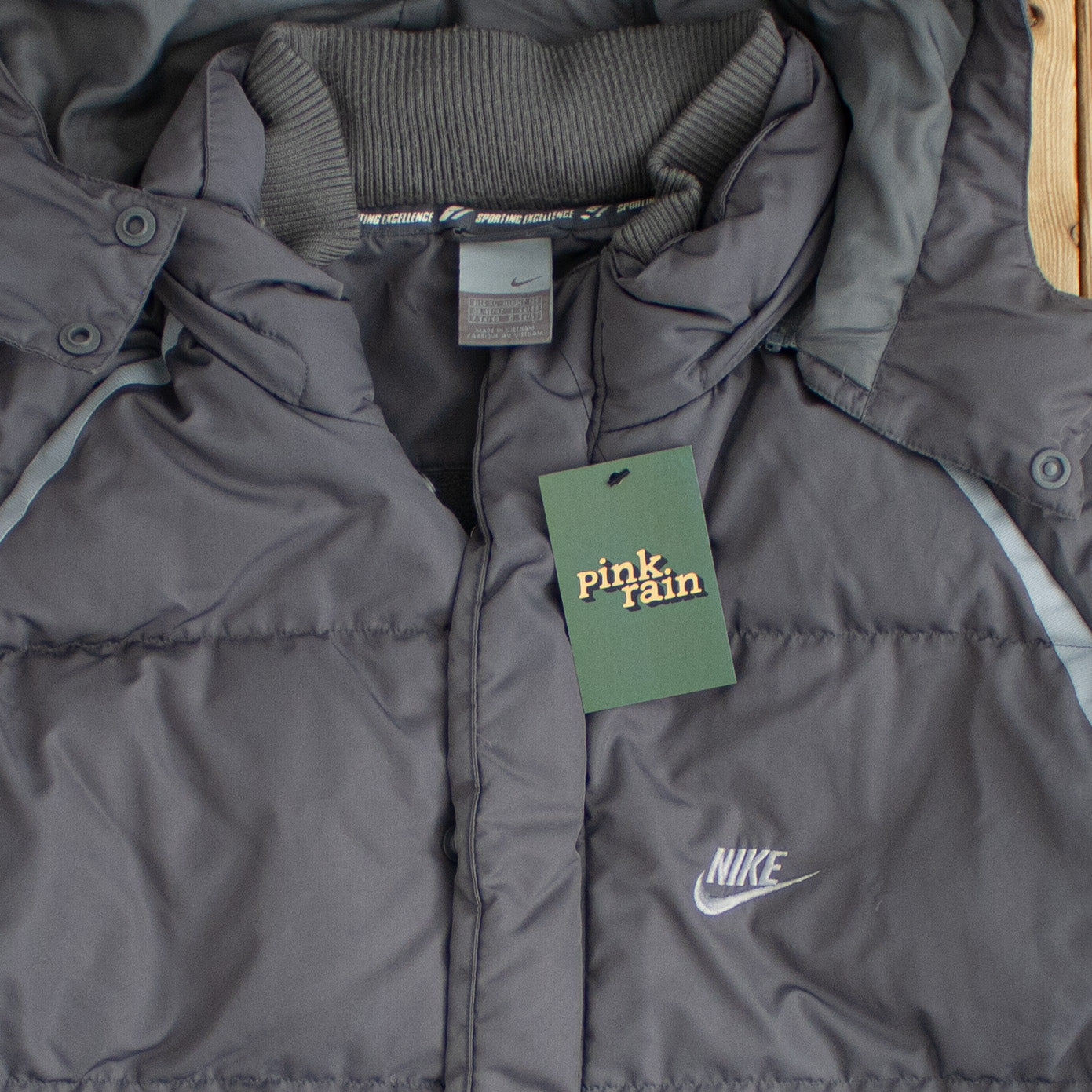 (XL) Vintage Nike Essential Embroidered Puffer Jacket