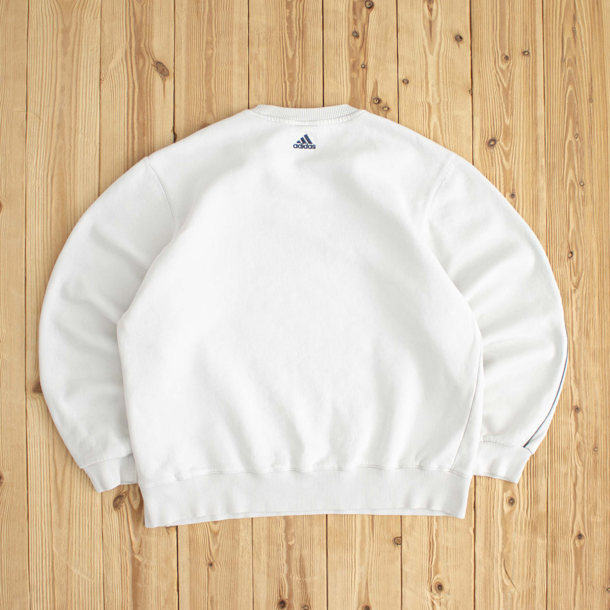 (S) Adidas Vintage Embroidered Sweatshirt White