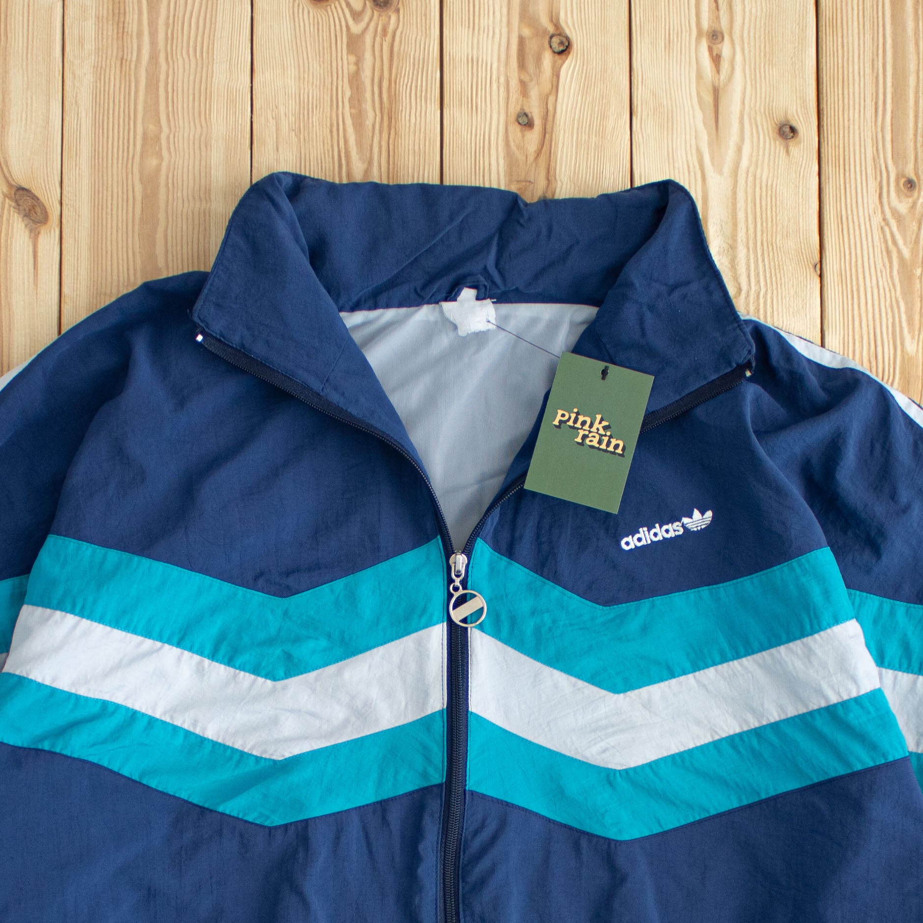 (M/L) Vintage Adidas Embroidered Jacket