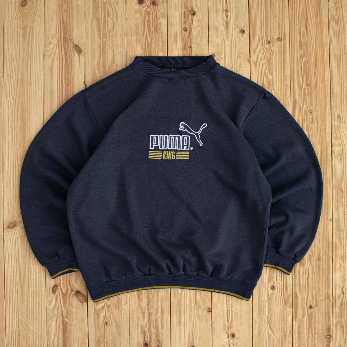 (M) Puma King Vintage Embroidered Sweatshirt Blue
