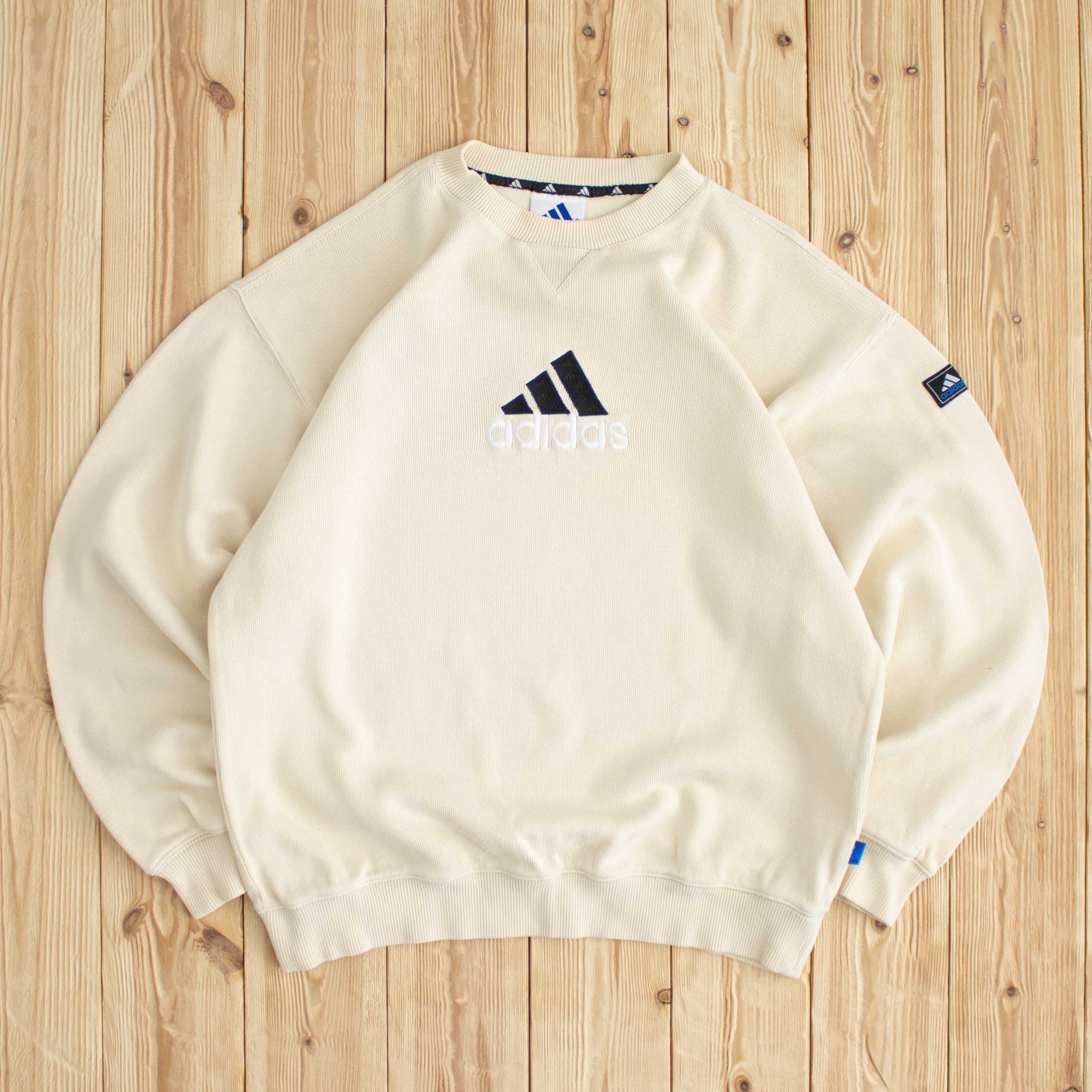 (M) Vintage Adidas Logo Embroidered Sweater