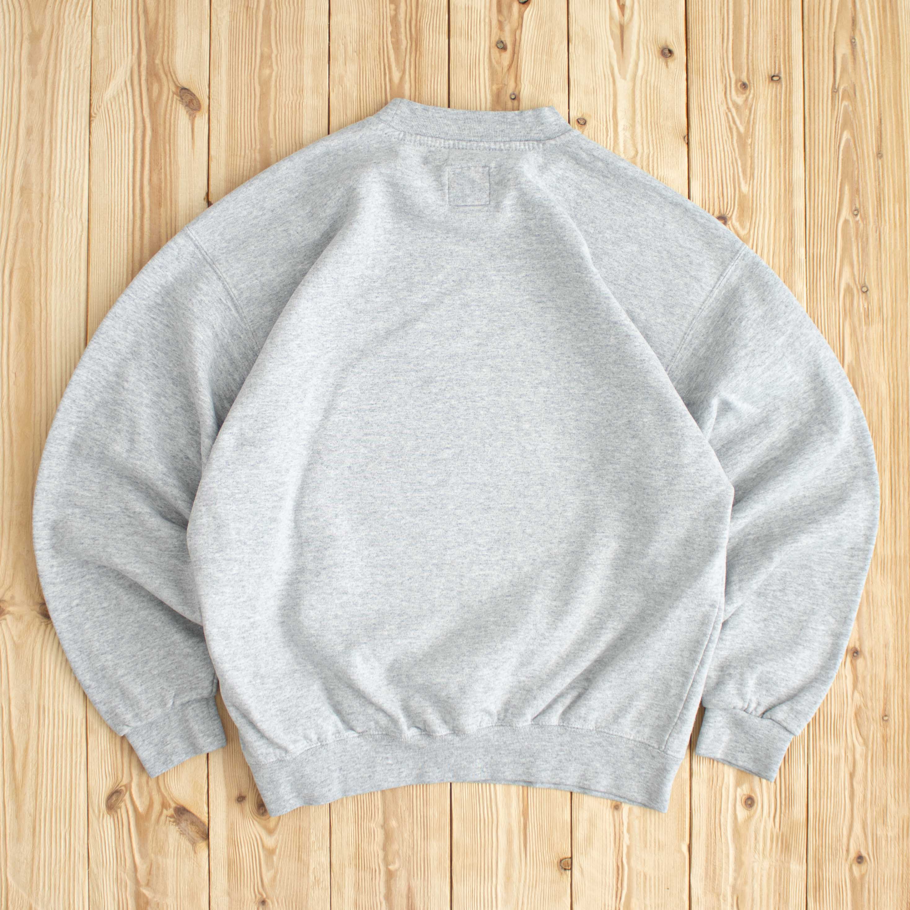 (M) Vintage Nike Essential Embroidered Sweatshirt