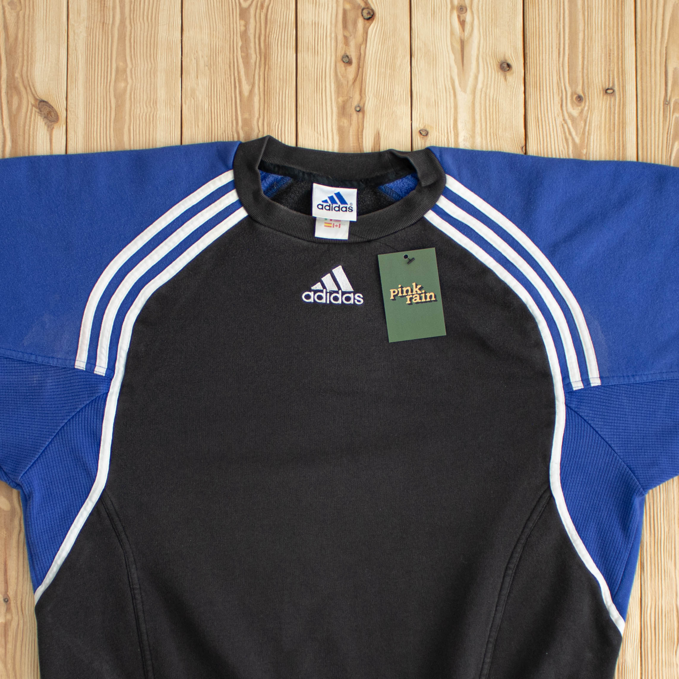 (L) Vintage Adidas Center Logo Embroidered Sweatshirt