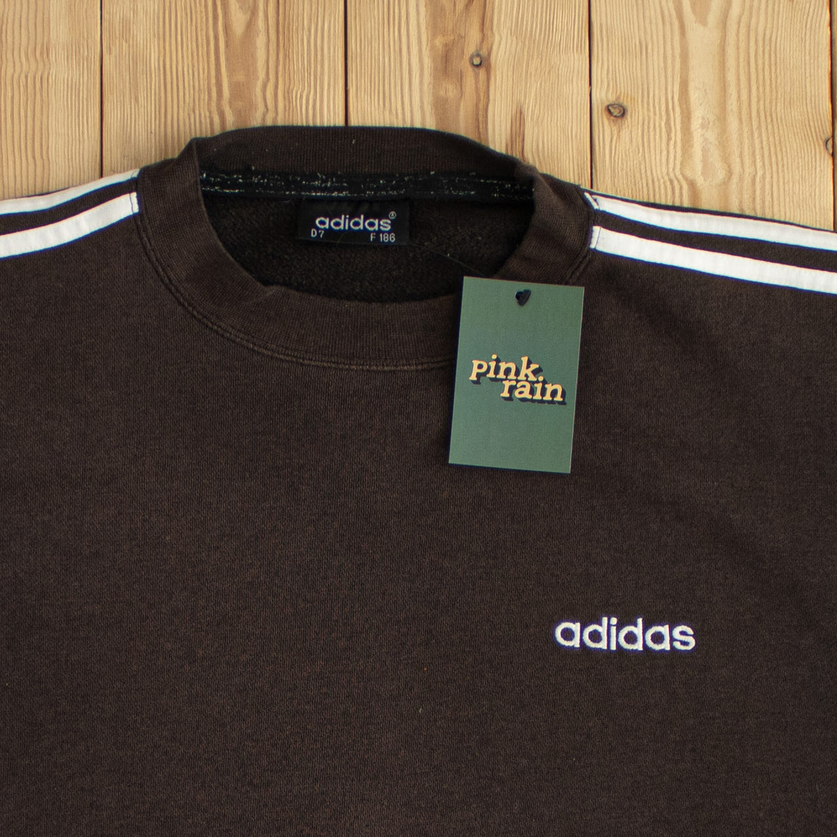 (L) Adidas Vintage Essential Embroidered Sweatshirt Black