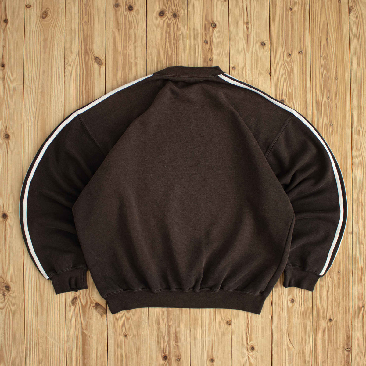 (L) Adidas Vintage Essential Embroidered Sweatshirt Black