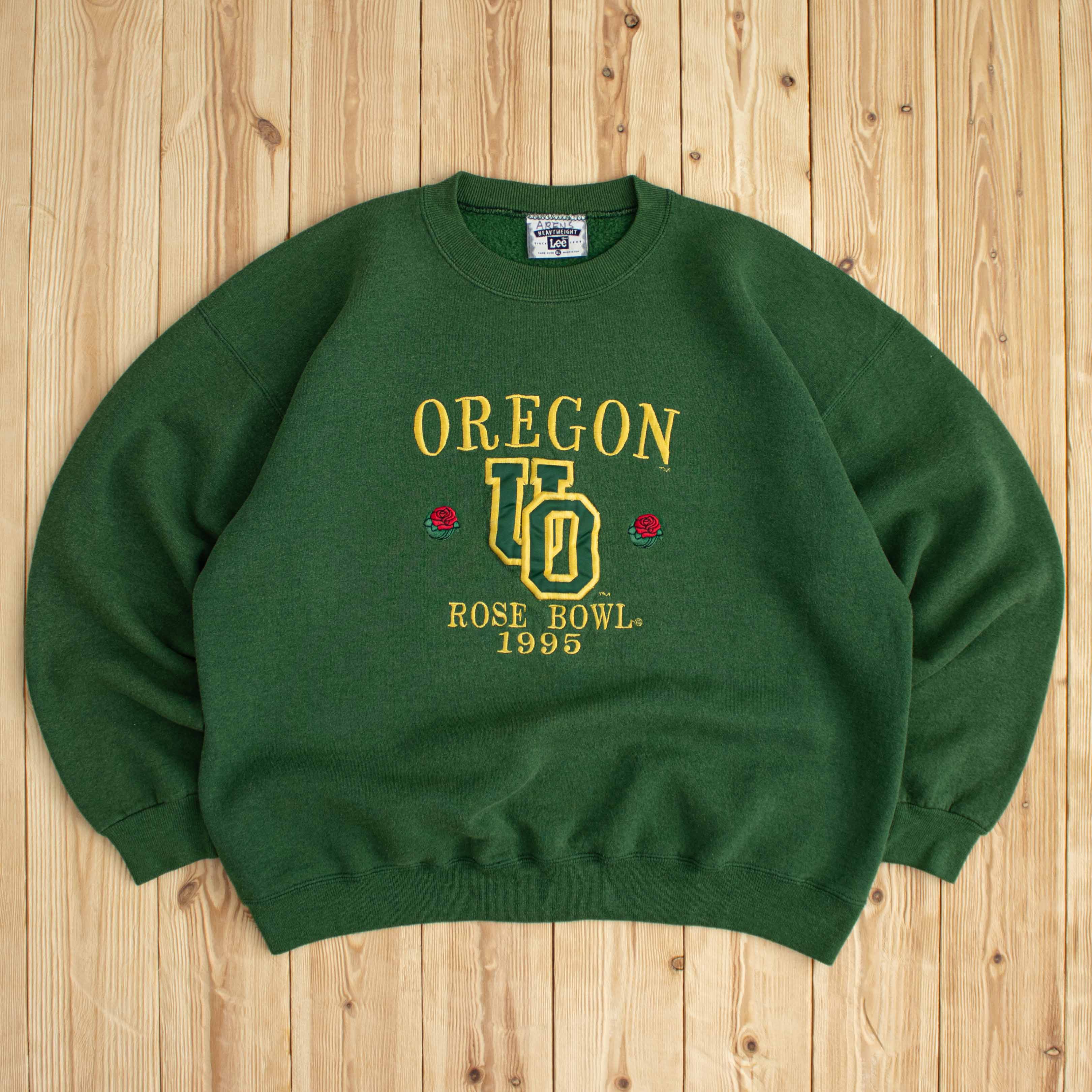(M) 1995 Oregon University Rose Bowl Embroidered Sweatshirt