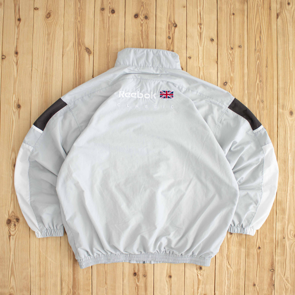 (L/XL) Reebok Classic Vintage Embroidered Jacket Gray