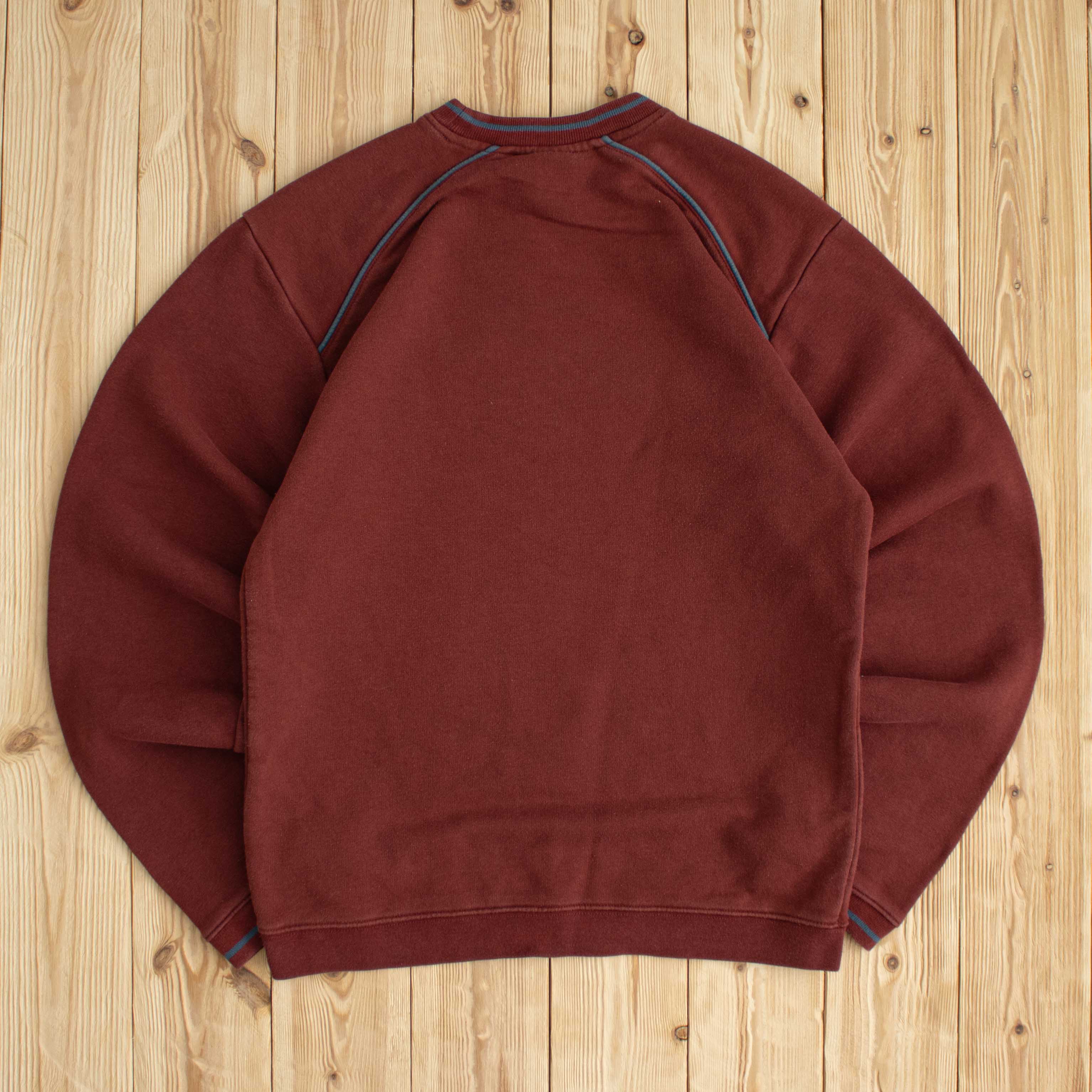 (S/M) Vintage Nike Spell Out Embroidered Sweatshirt