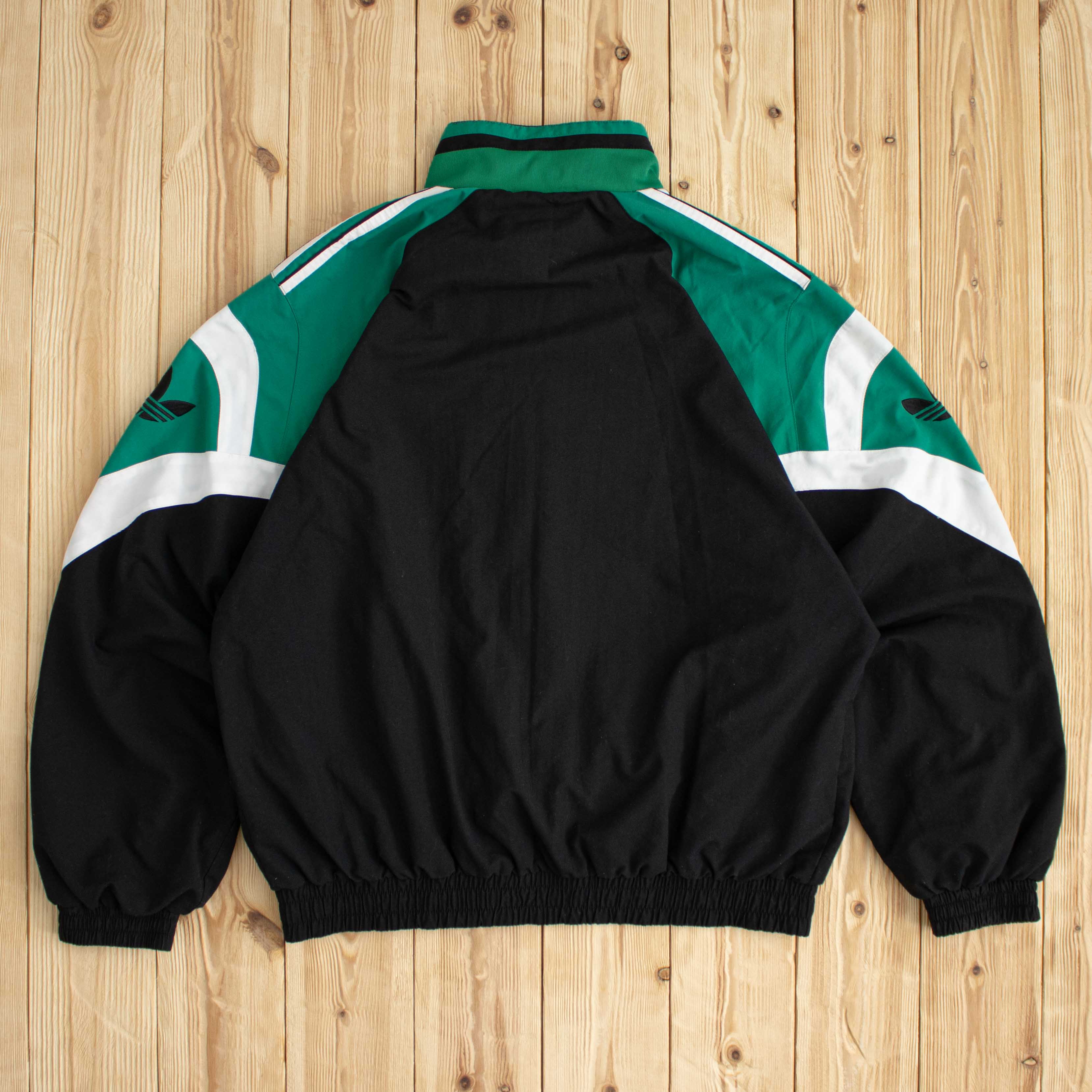(M) Vintage Adidas Embroidered Jacket