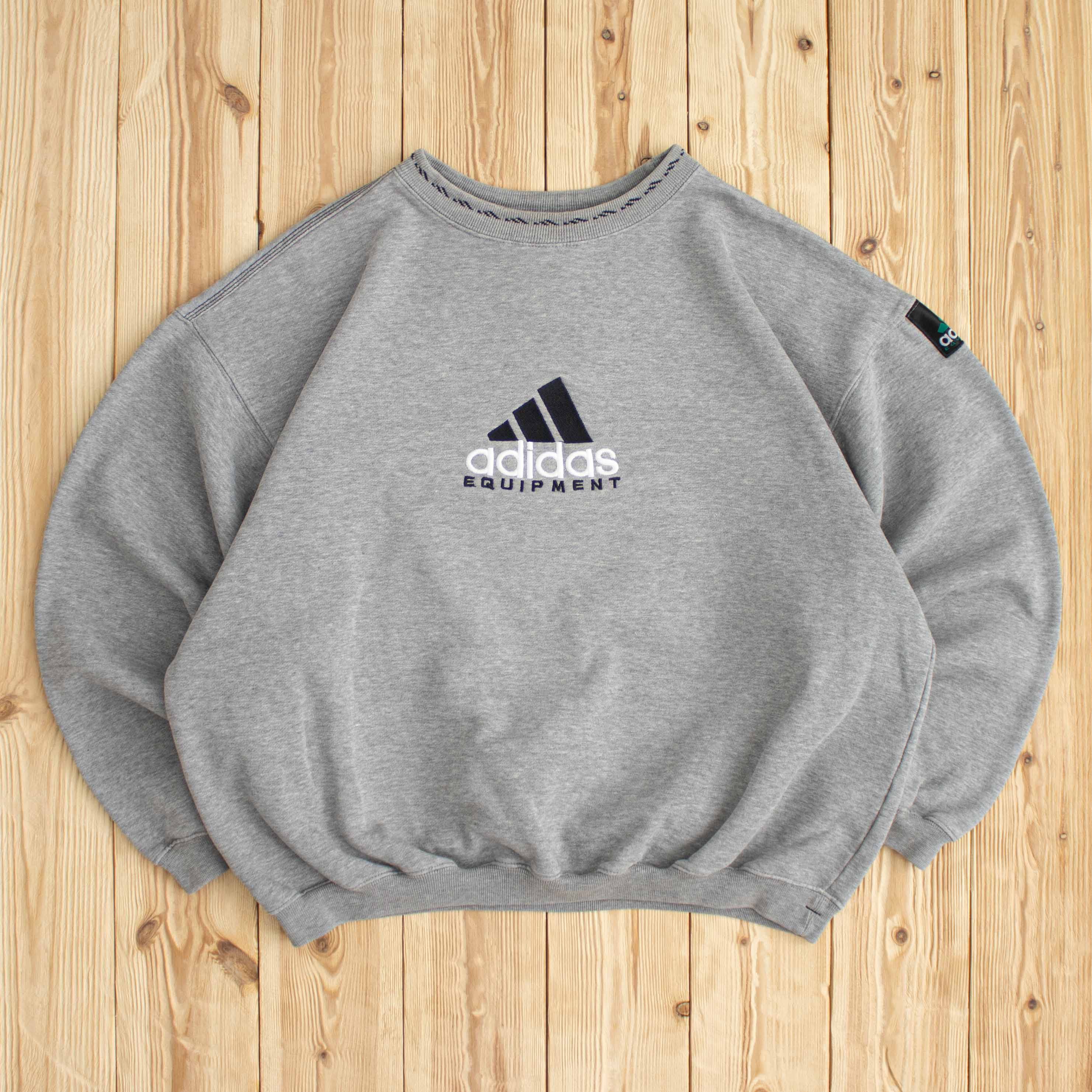 (S/M) Vintage Adidas Equipment Embroidered Sweatshirt