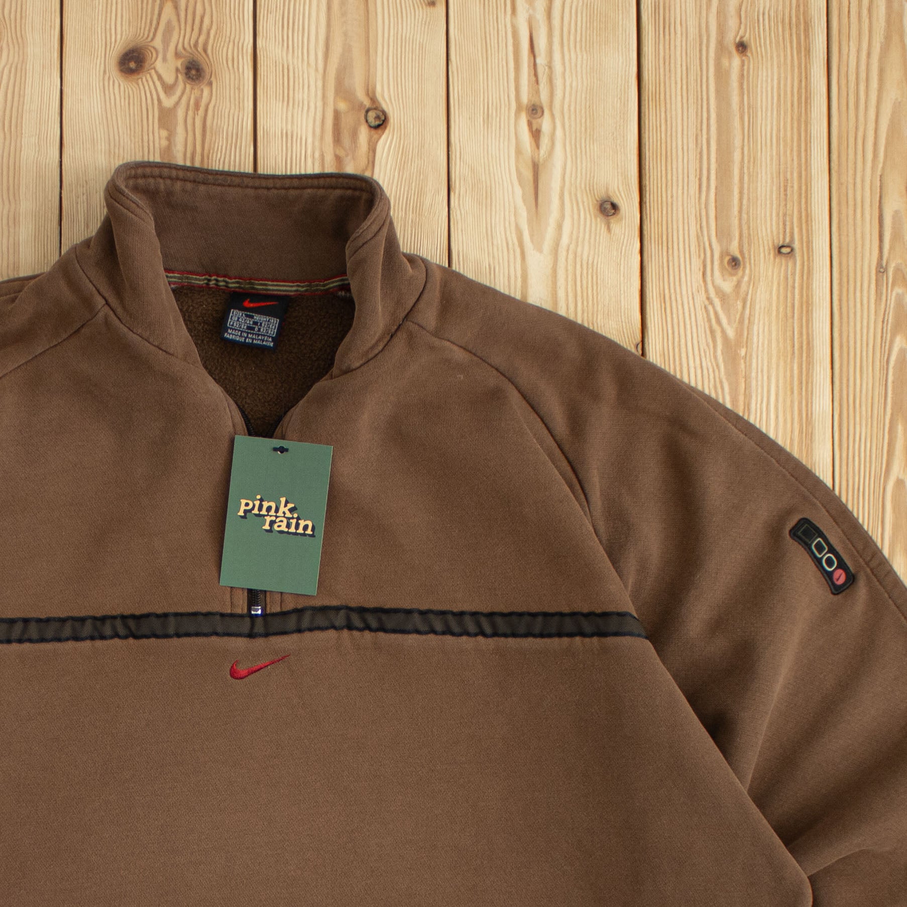 (L) Vintage Nike Swoosh Embroidered Quarter-Zip Sweatshirt