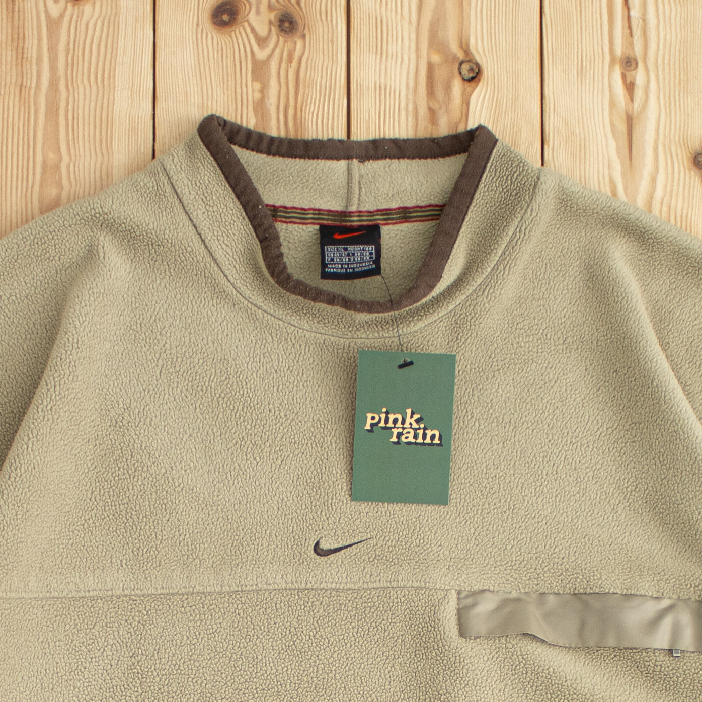 (L/XL) Vintage Nike Swoosh Embroidered Fleece Sweatshirt