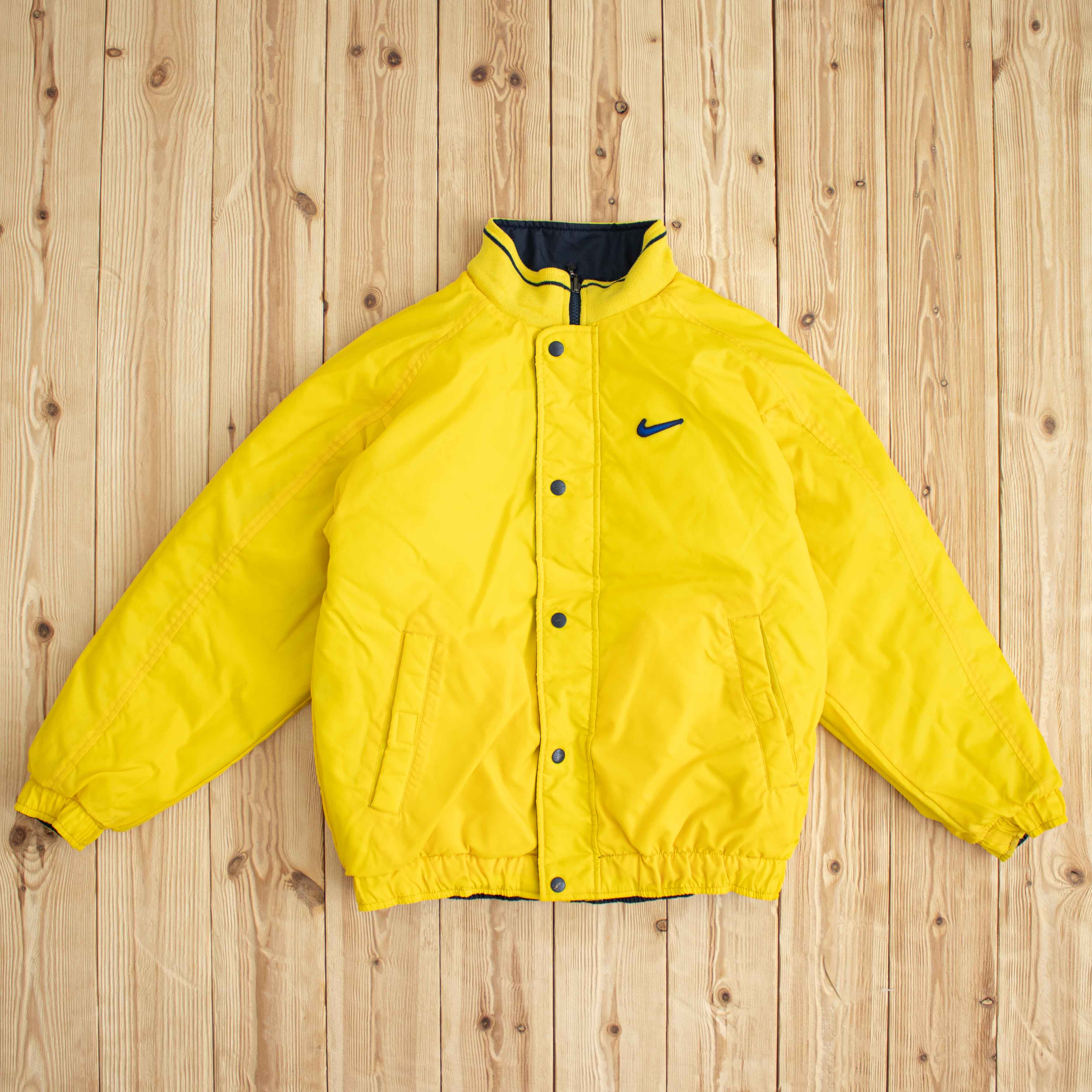 (S) Vintage Nike Embroidered Reversible Puffer Jacket