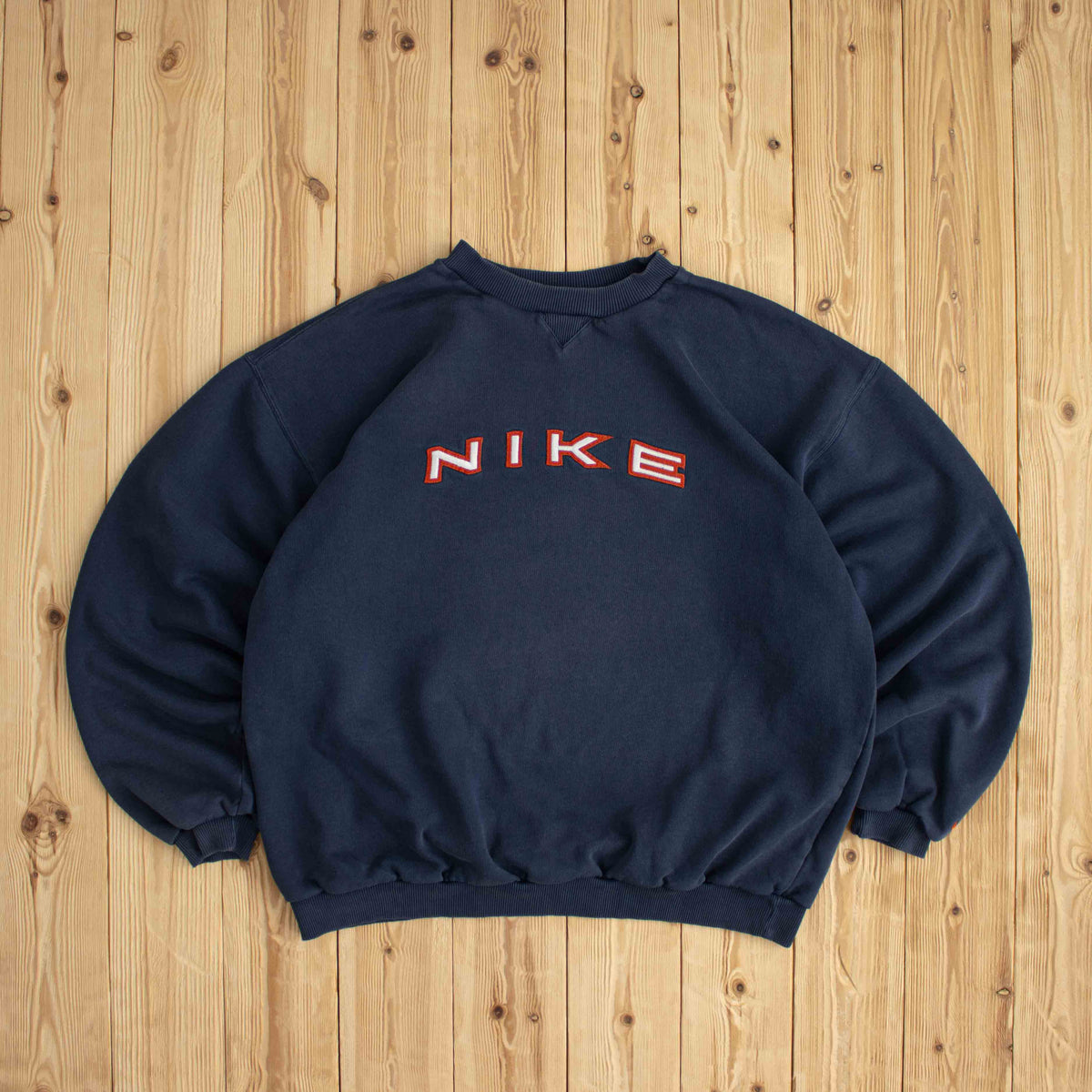 (L) Nike Spell Out Vintage Embroidered Sweatshirt Blue