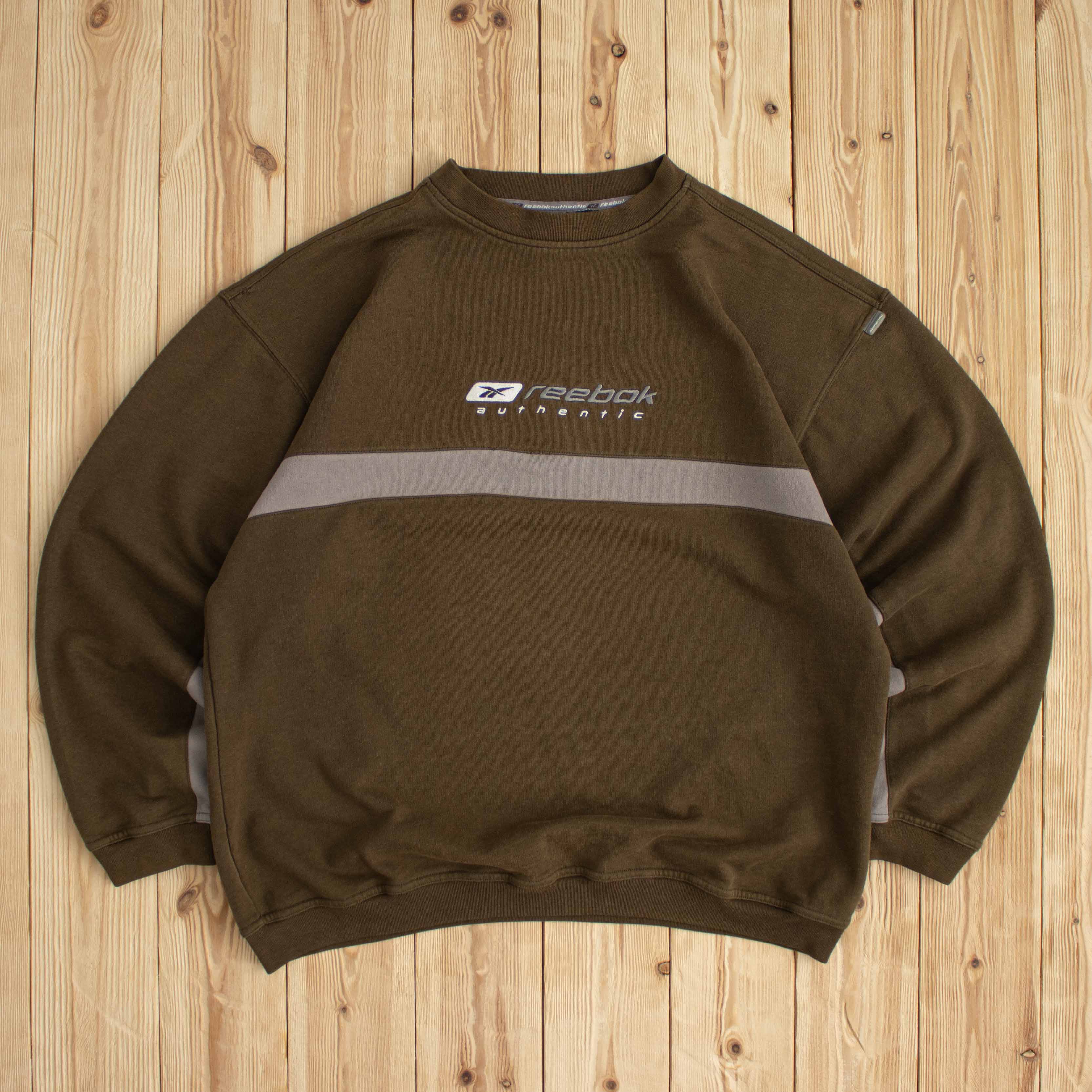 (M/L) Vintage Reebok Authentic Embroidered Sweatshirt