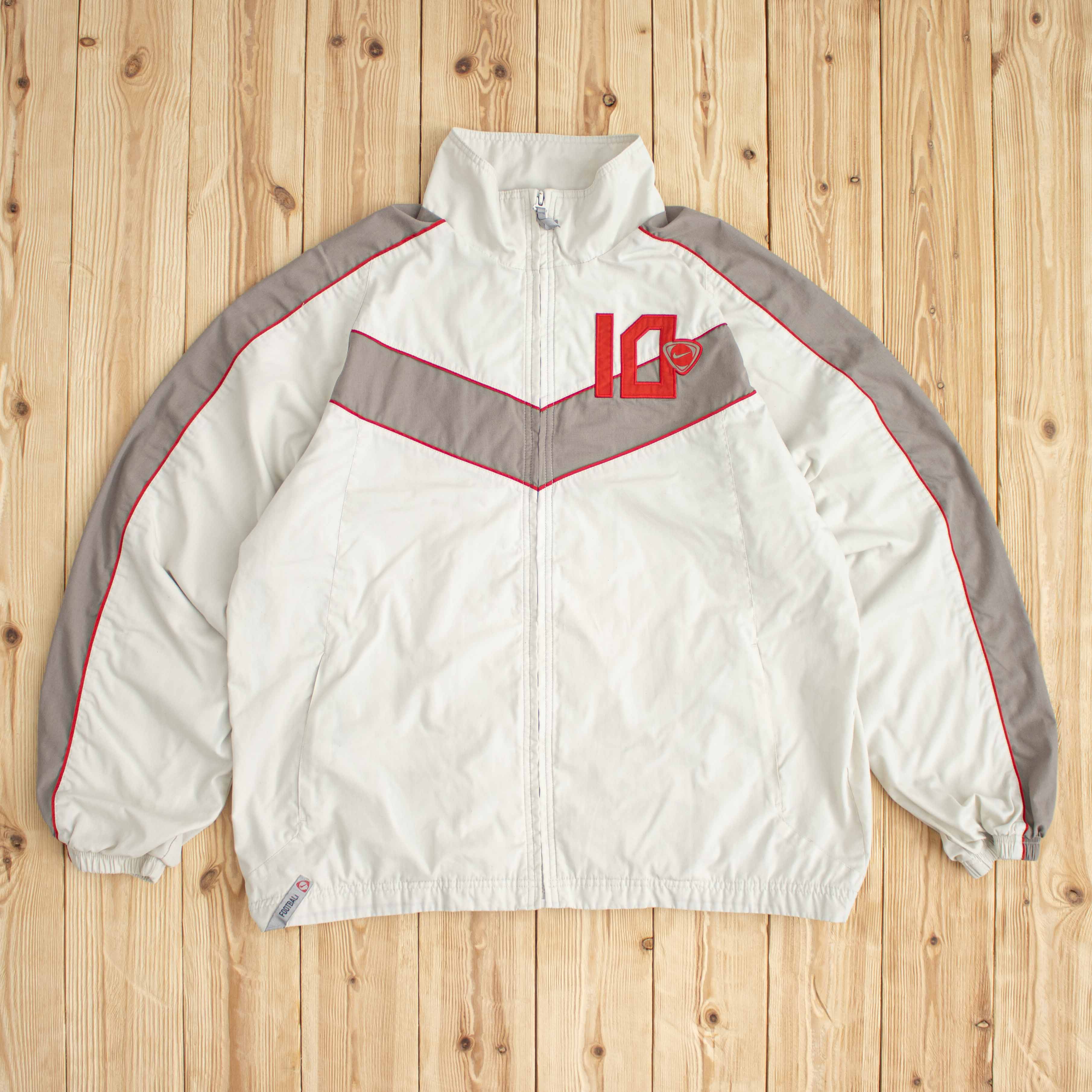 (M/L) Vintage Nike Embroidered Jacket