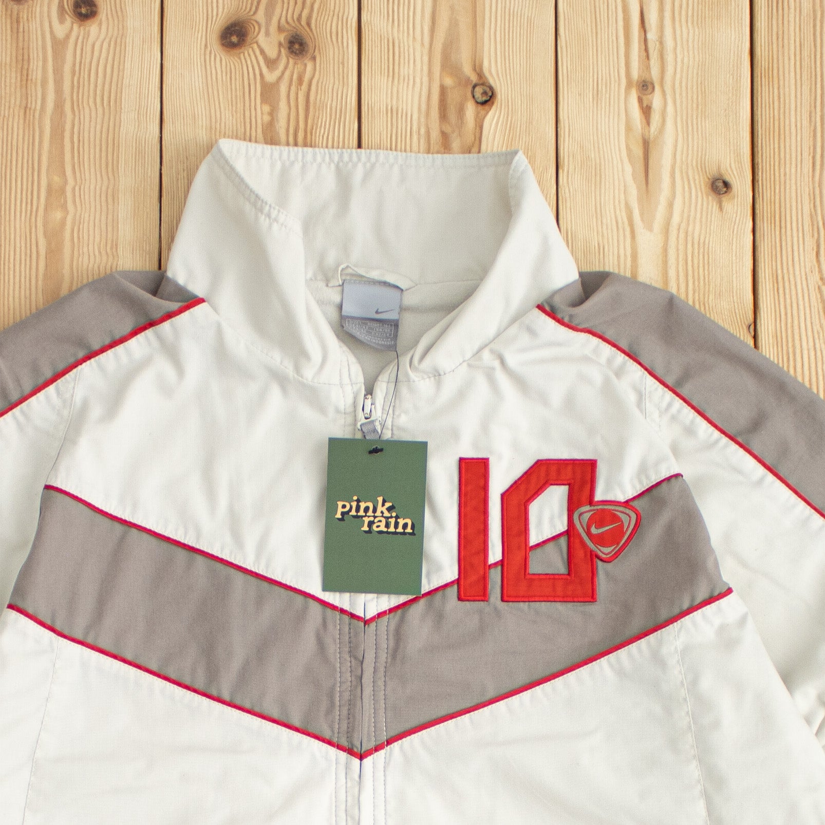 (M/L) Vintage Nike Embroidered Jacket
