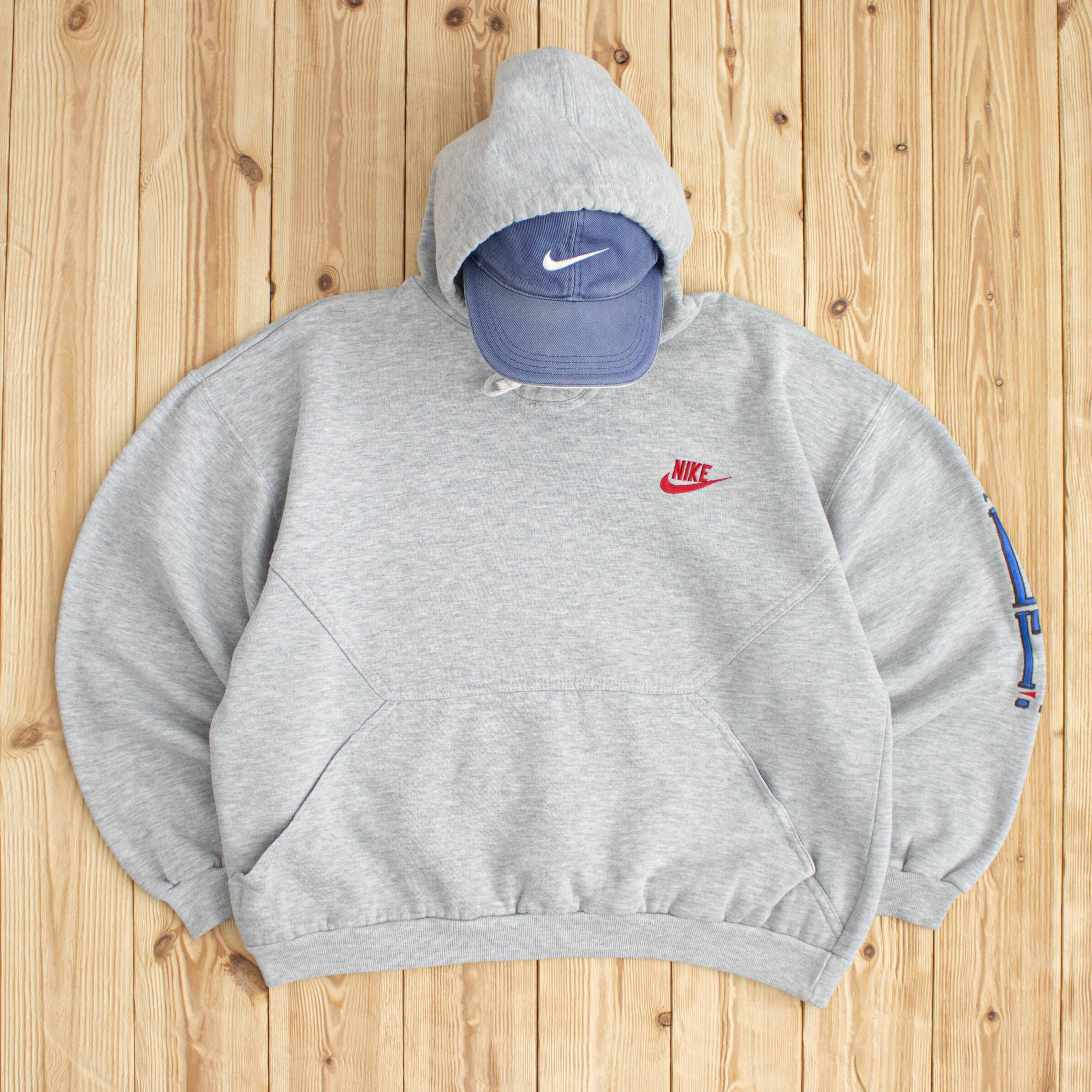 (S) Vintage Nike 'Just Do It' Embroidered Hoodie