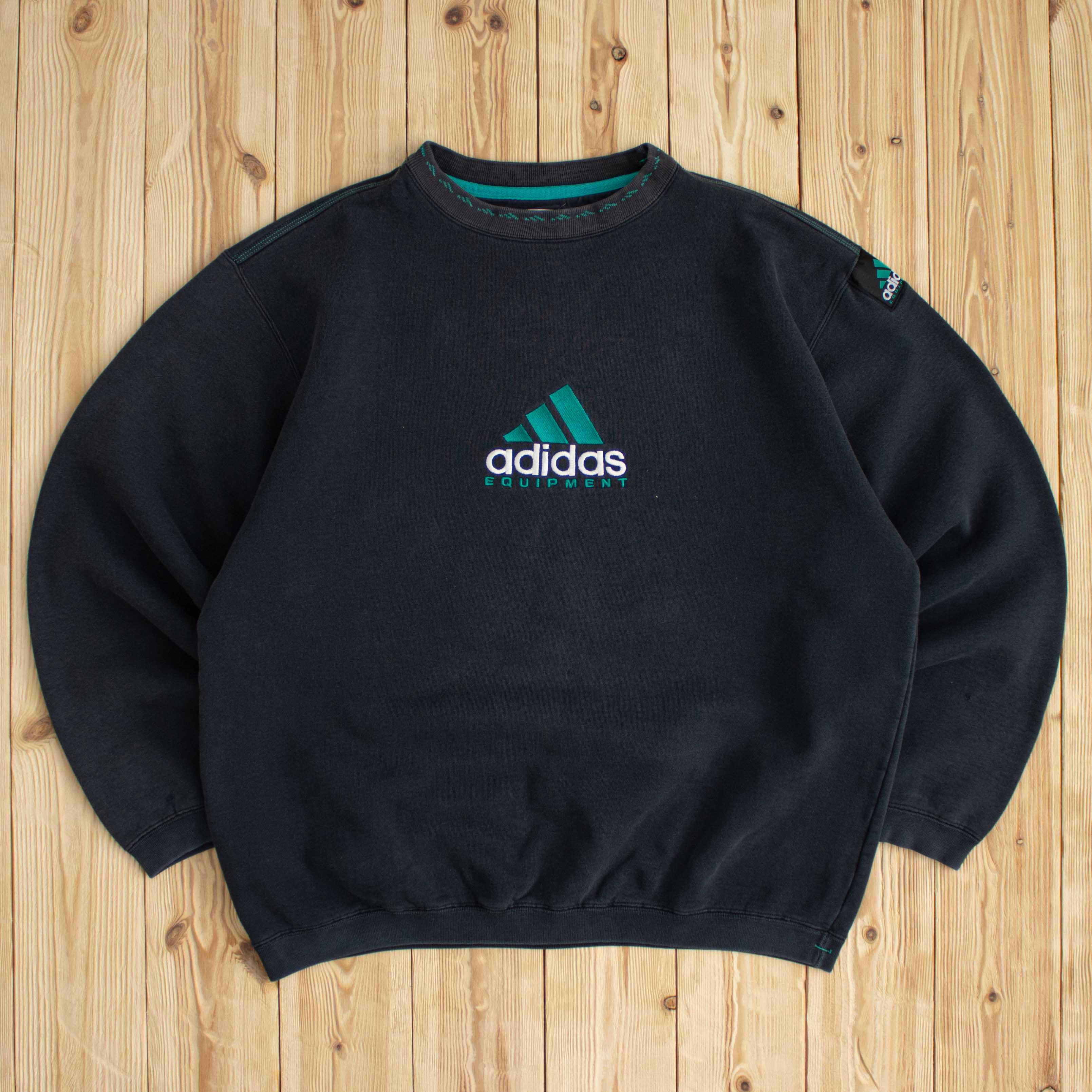 (M) Vintage Adidas Equipment Embroidered Sweatshirt