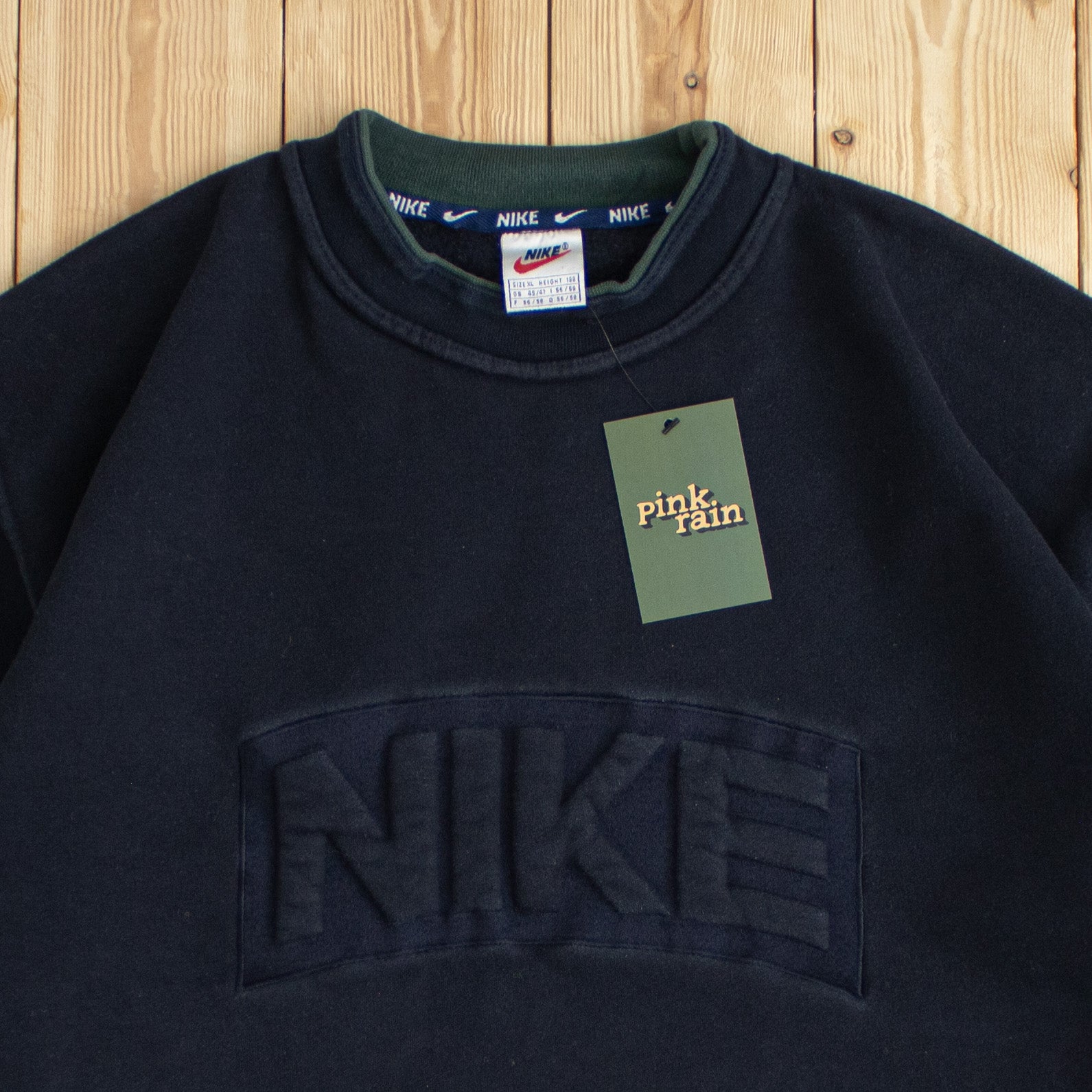(M) Vintage Nike Spell Out Embroidered Sweatshirt