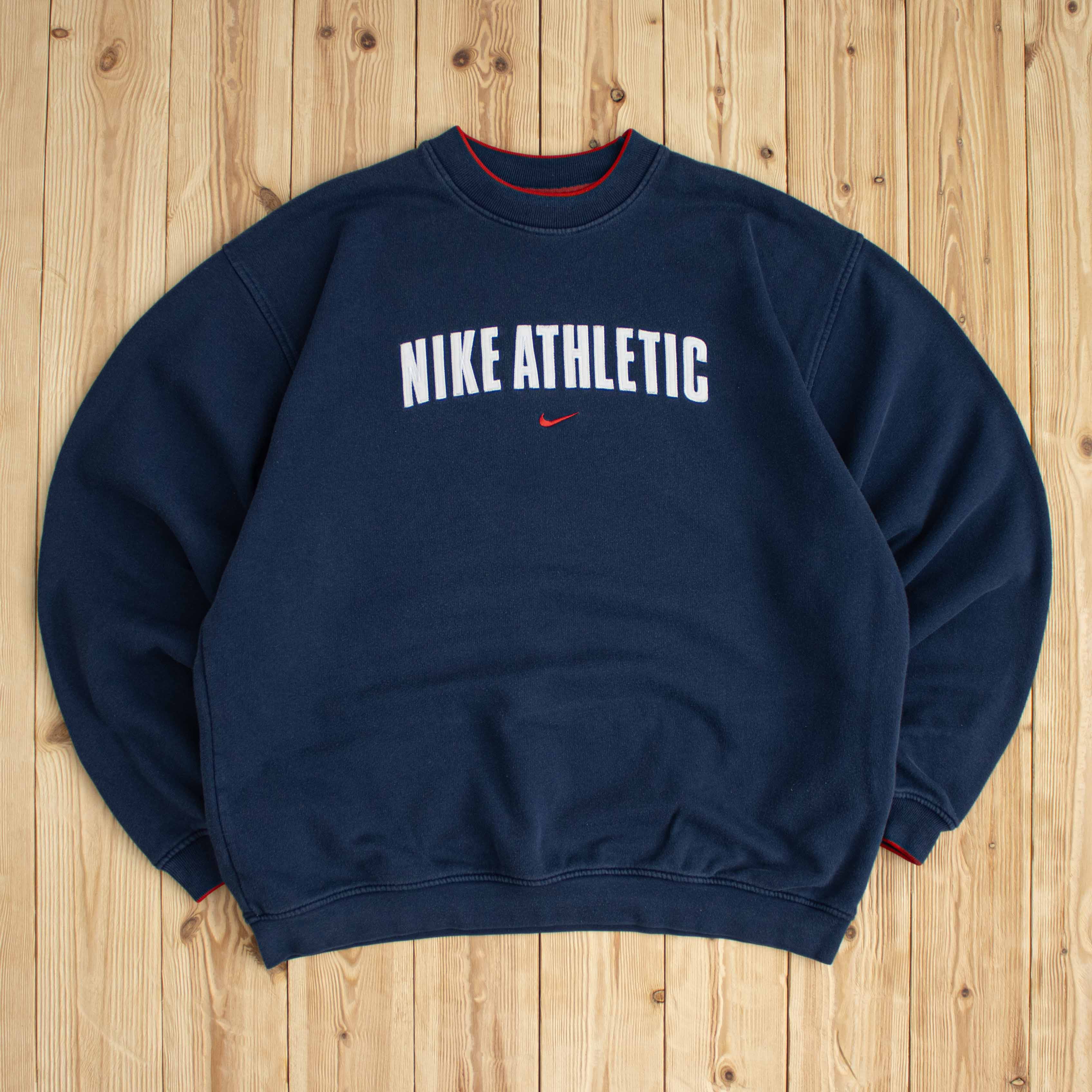 (L) Vintage Nike Athletic Embroidered Sweatshirt