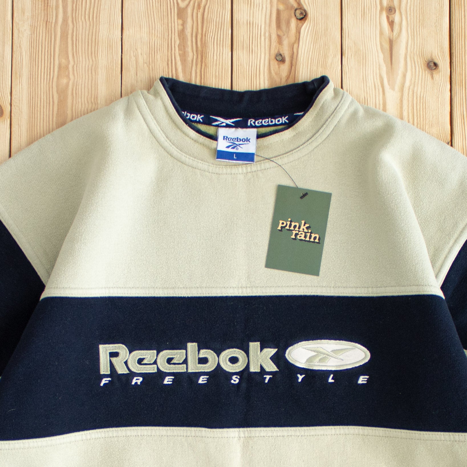 (L) Vintage Reebok Freestyle Embroidered Sweatshirt