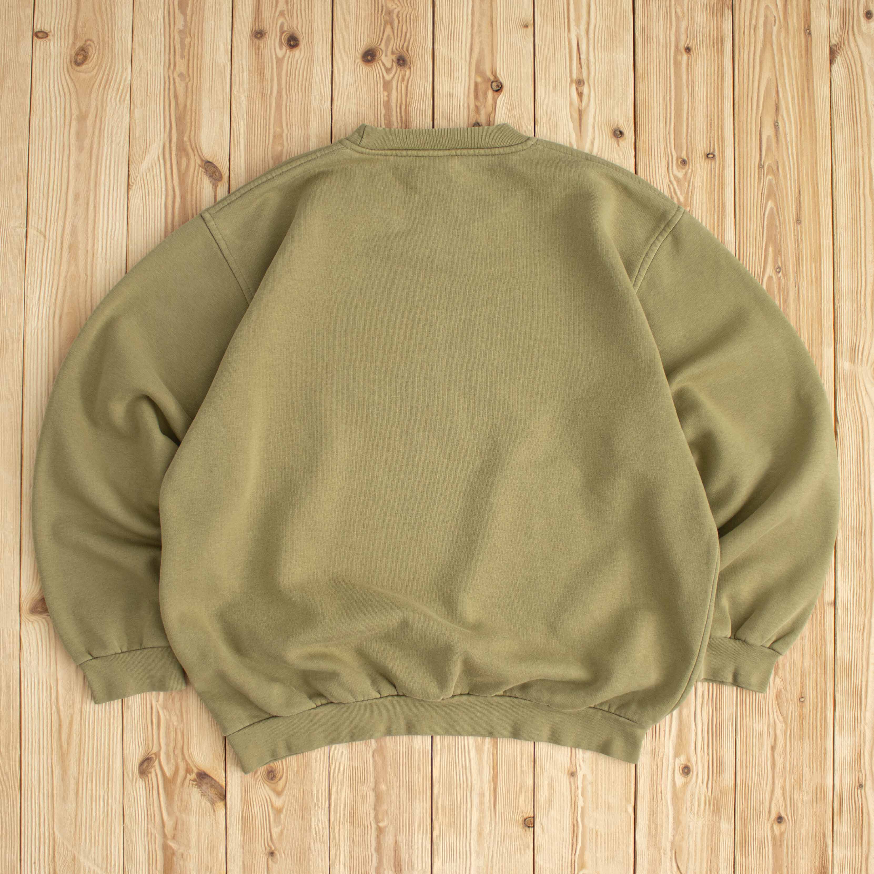 (L) Vintage Nike Athletic Embroidered Sweatshirt