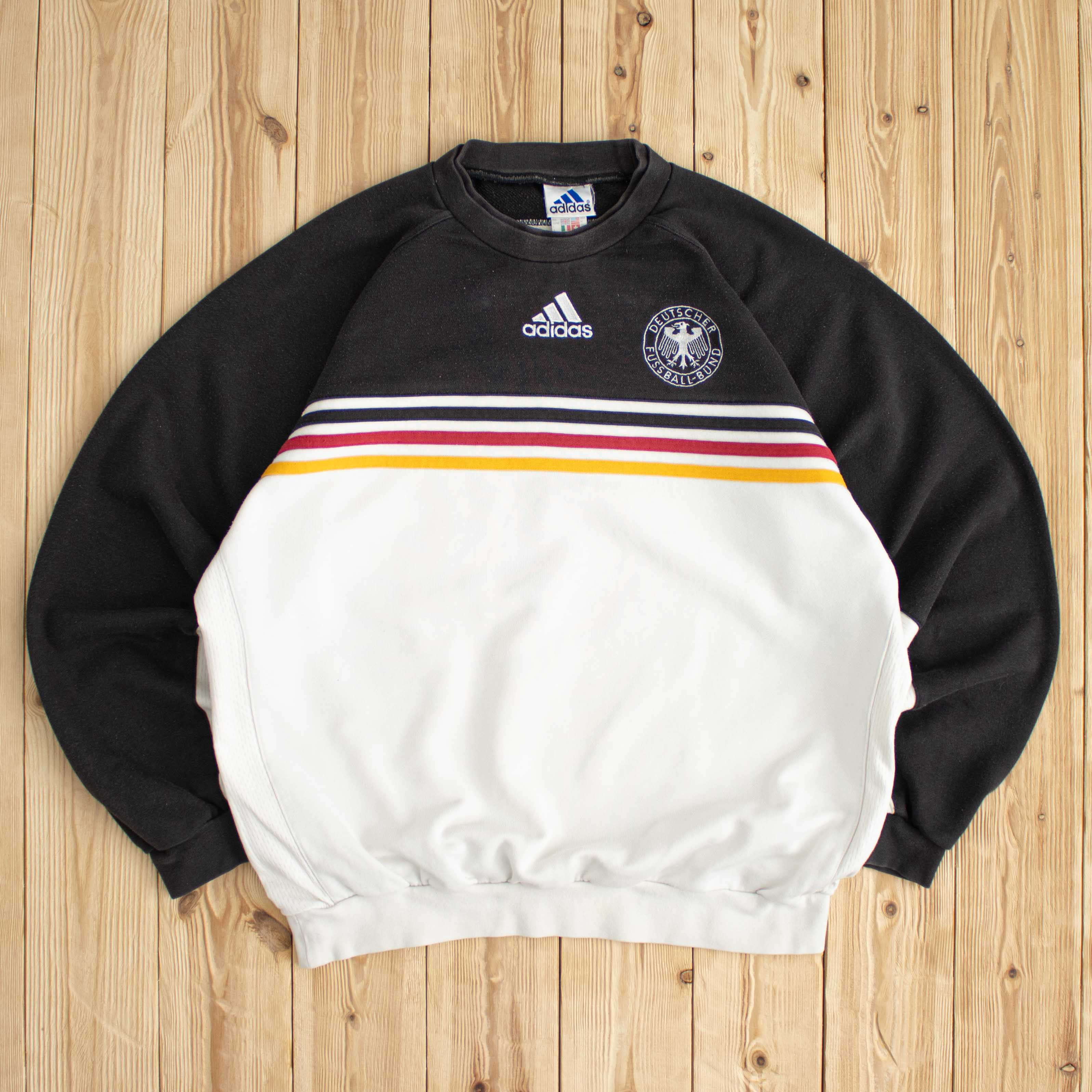 (L) Vintage Adidas Deutscher Fussball-Bund Embroidered Sweatshirt