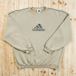 (M/L) Vintage Adidas Embroidered Sweatshirt