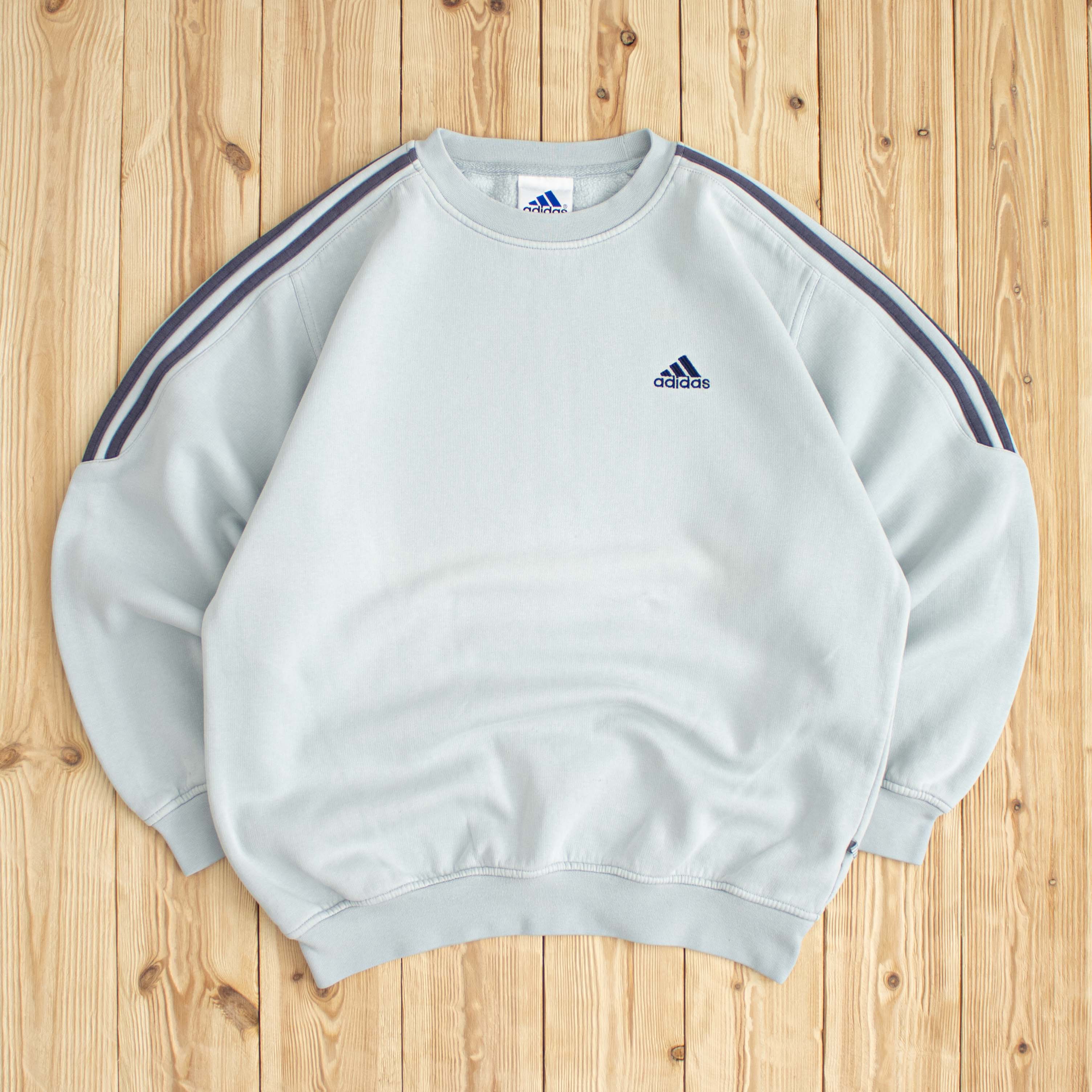 (S) Vintage Adidas Essential Embroidered Sweatshirt