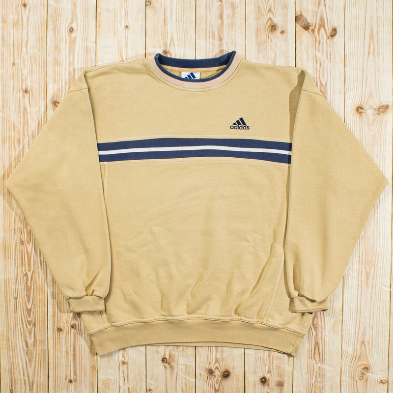 (S/M) Vintage Adidas Essential Embroidered Sweatshirt