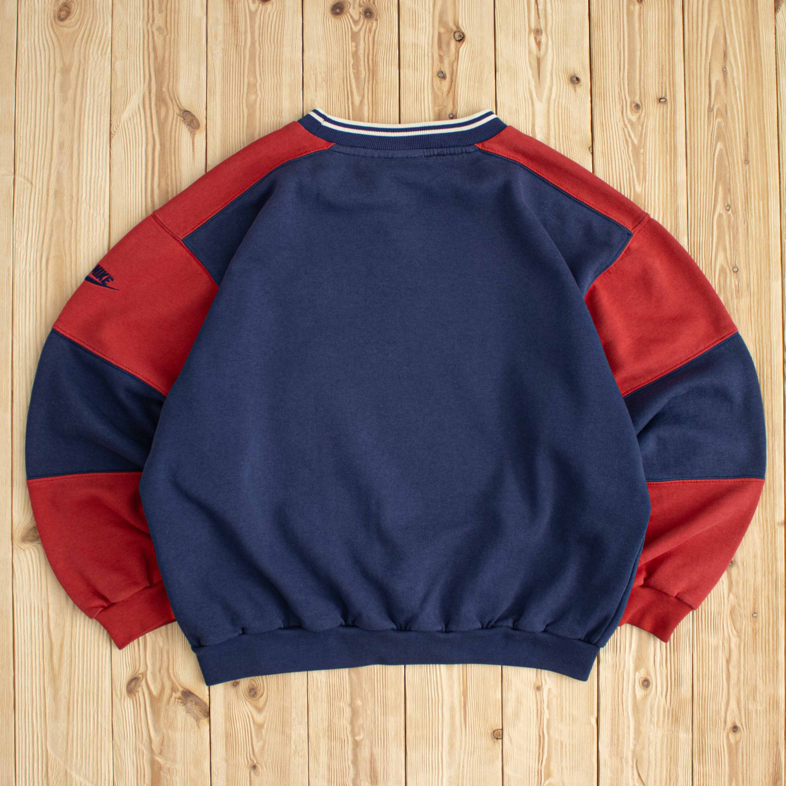 (M/L) Vintage Nike 'Blue Ribbon Sports' Embroidered Sweatshirt