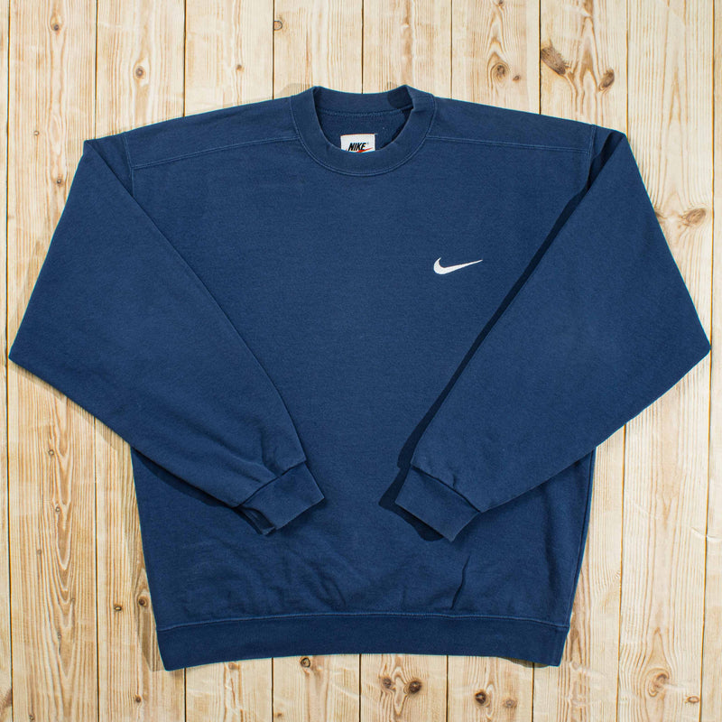 (L) Vintage Nike Essential Embroidered Sweatshirt