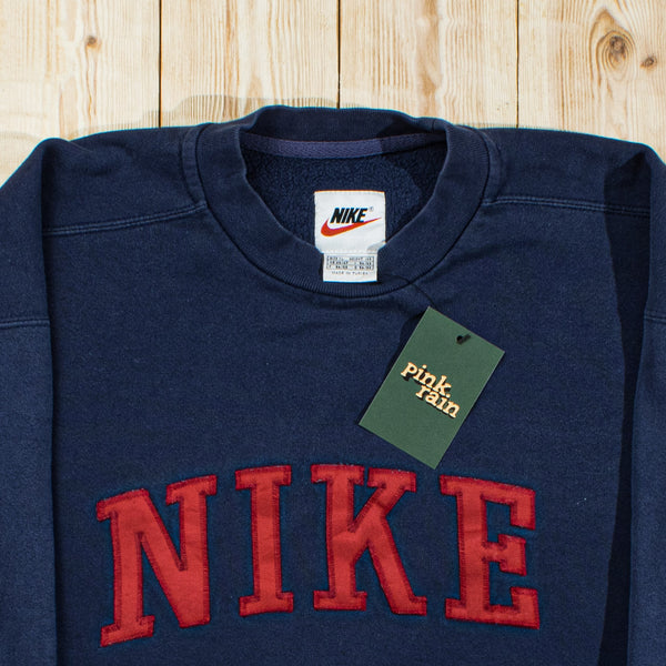 (L) Vintage Nike Spell Out Embroidered Sweatshirt