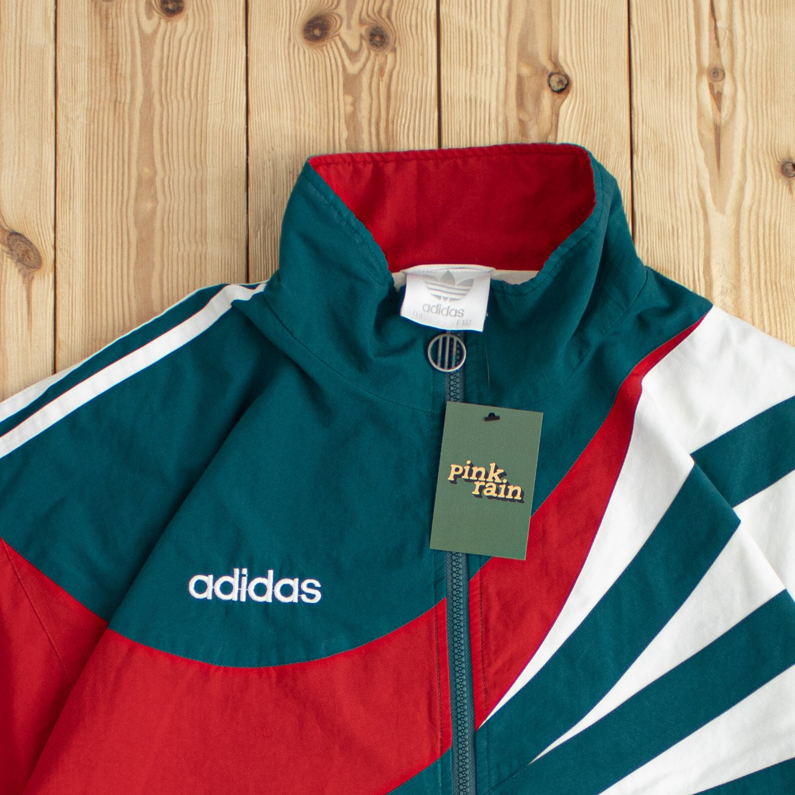 (L) Vintage Adidas Embroidered Jacket