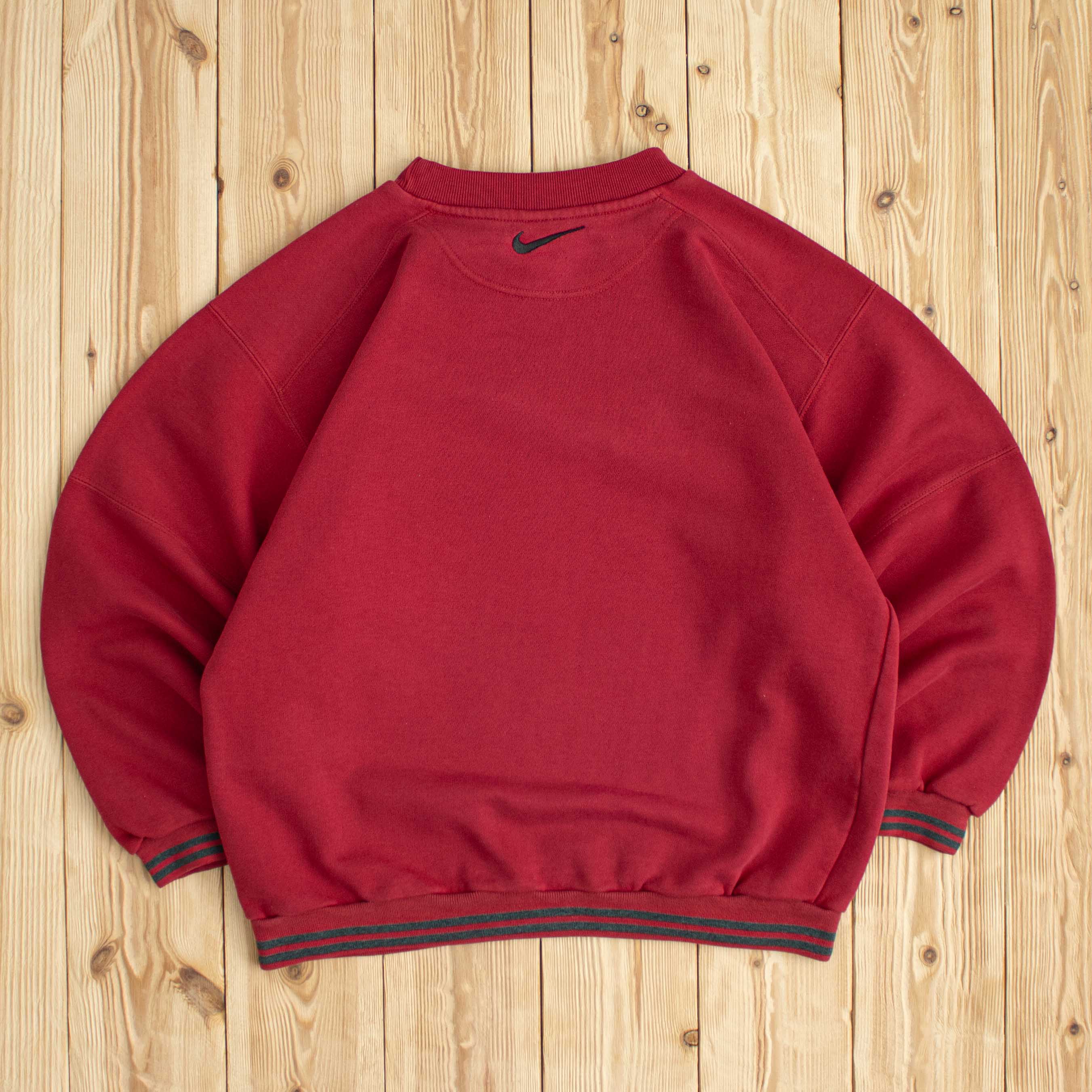 (XS/S) Vintage Nike Swoosh Embroidered Sweatshirt
