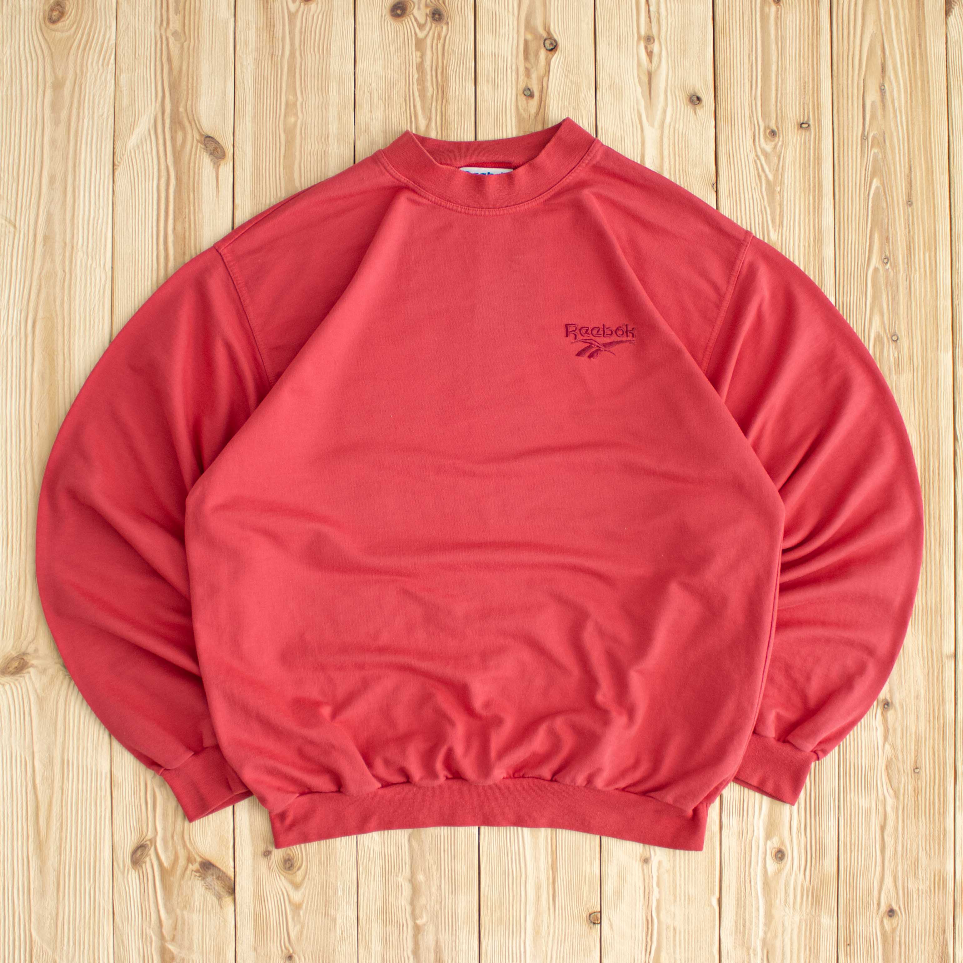 (S) Vintage Reebok Essential Embroidered Sweatshirt